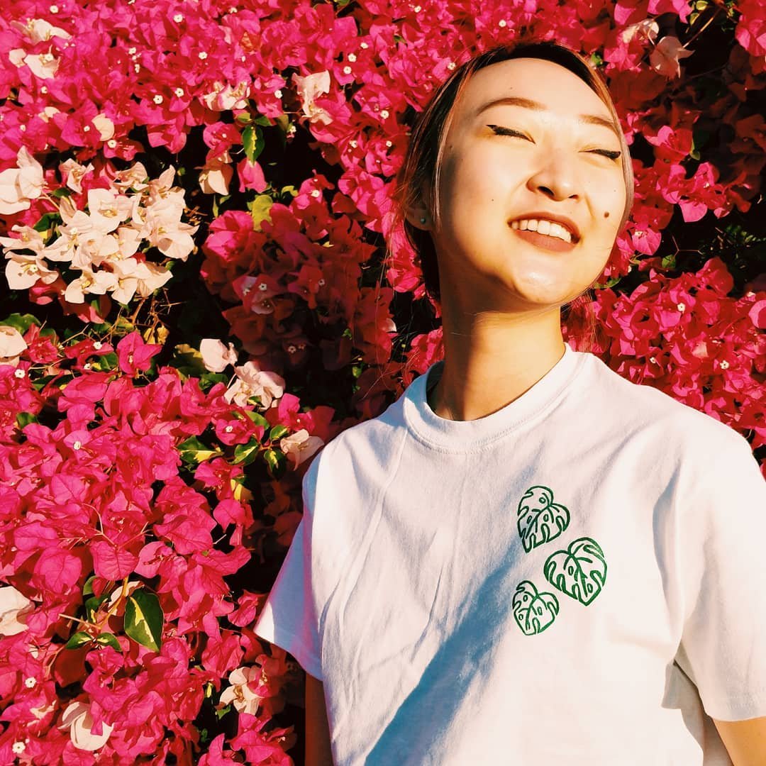 Monstera-t-shirt.jpg