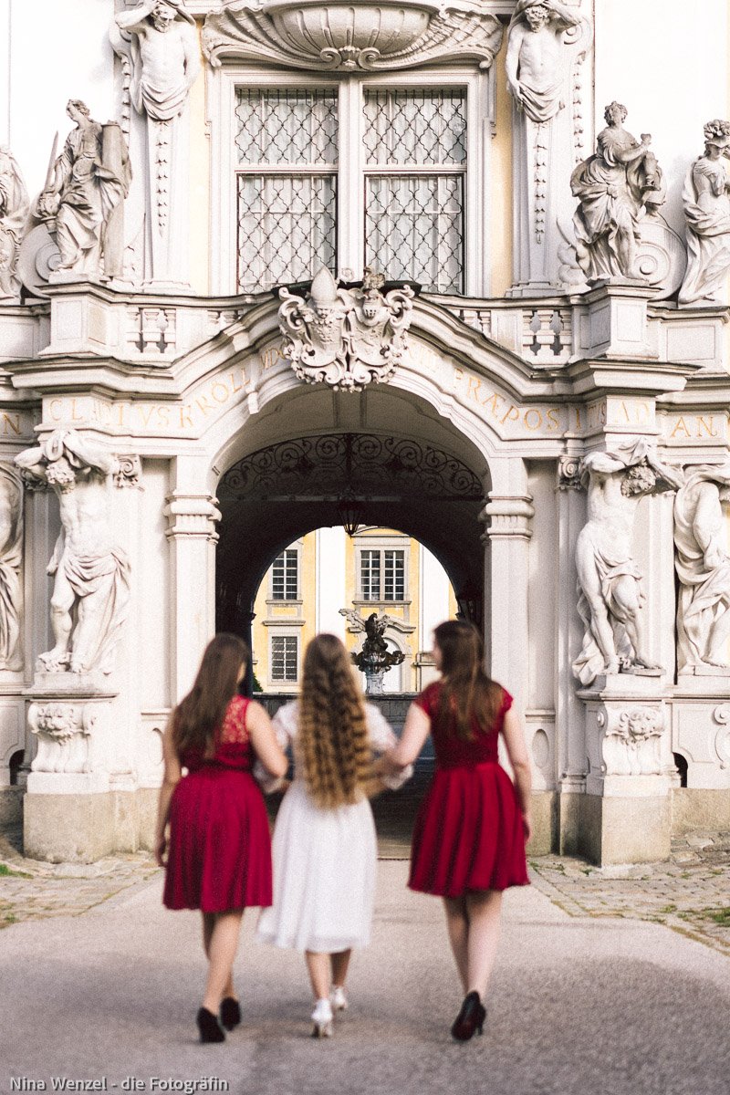  Das Stift St. Florian bietet einfach so viele Möglichkeiten für gelungene Hochzeitsfotos 