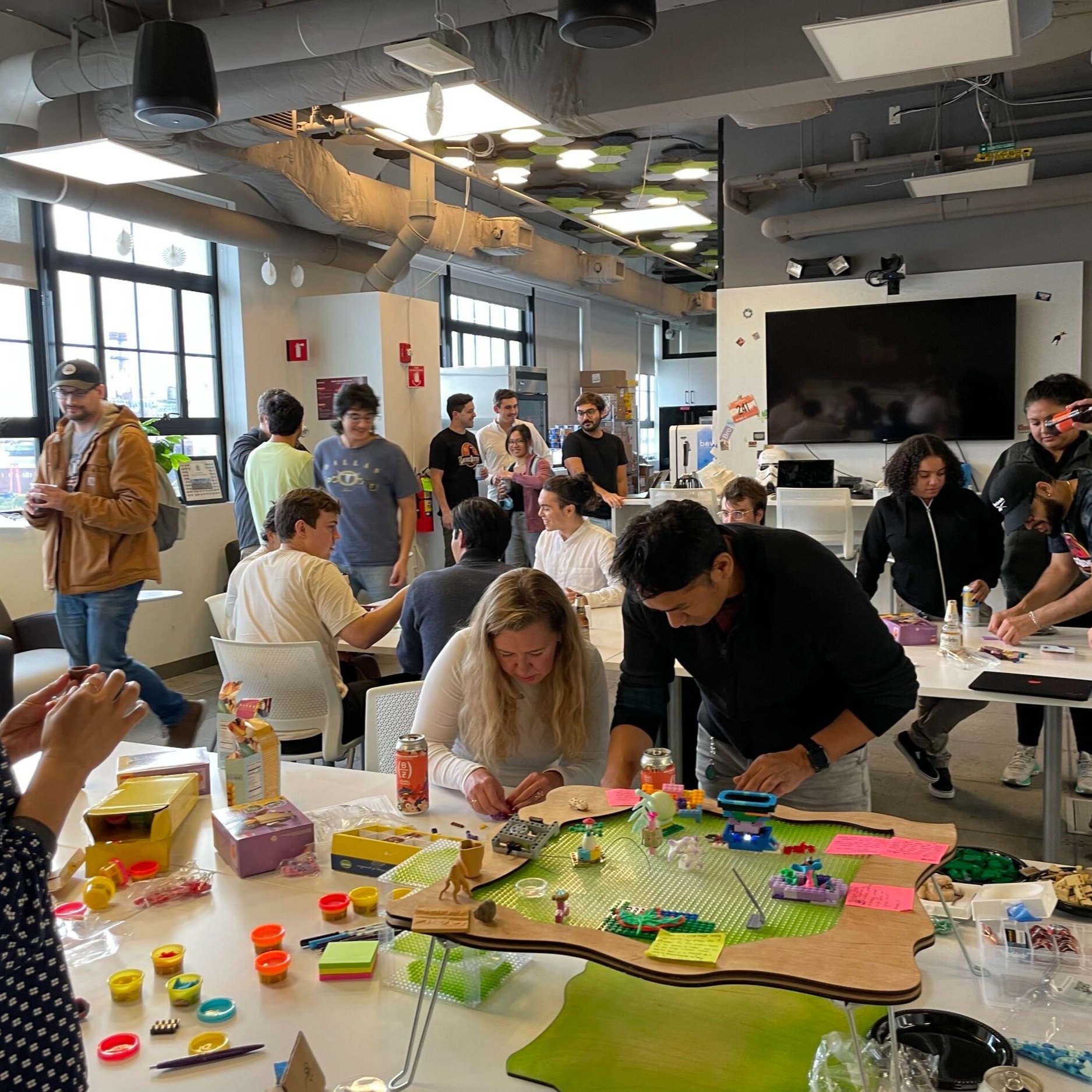Ginkgo-employee-happy-hour-workshop-in-October-1-scaled.jpg
