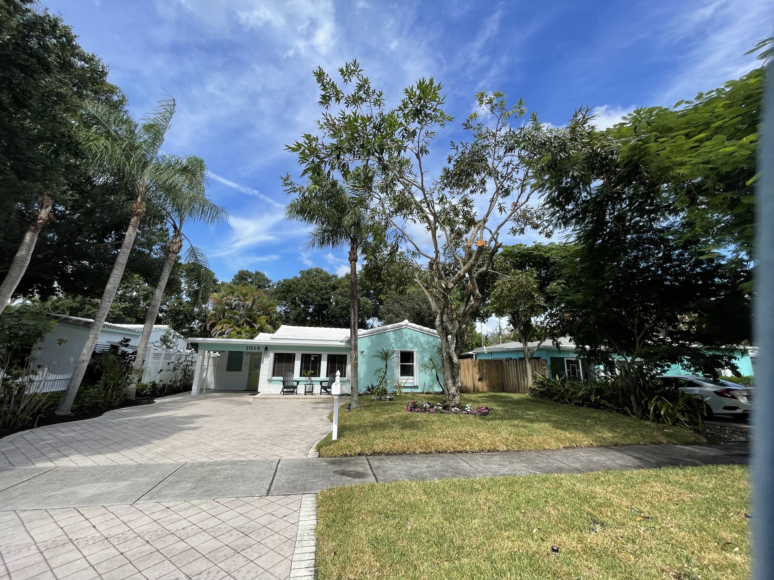Serina Crew House_Fort Lauderdale_YachtieWorld_3.jpeg
