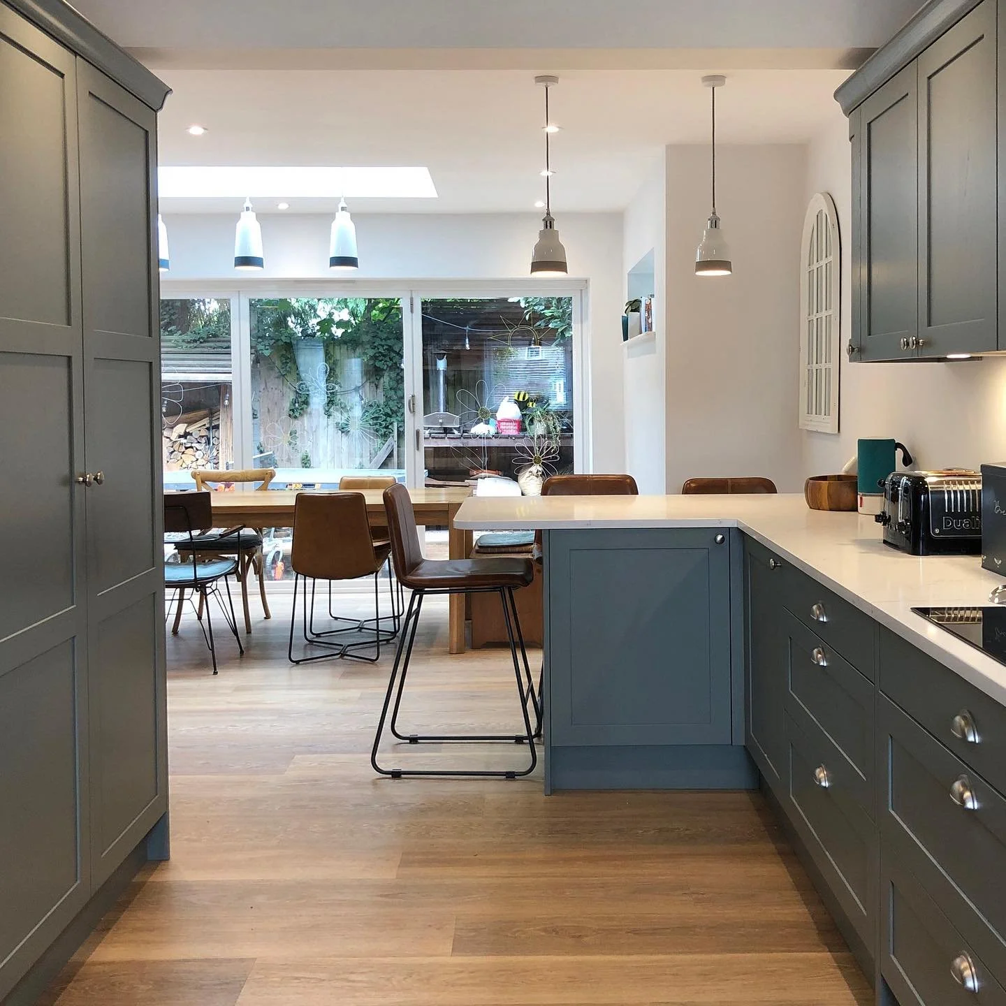 New photos on our website today.
This small, but beautifully formed project was a lovely example of how a simple design solution, without the need for an expensive extension, created a sociable, more open ground floor in this family home. 
#nelsontay