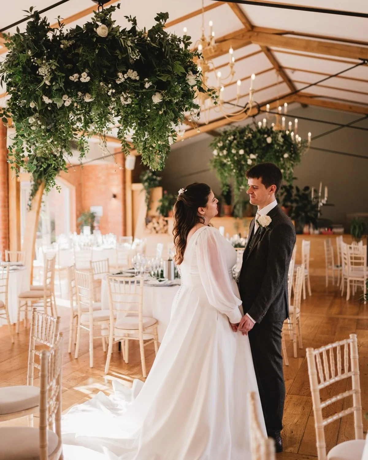 FLORAL HALOS //

A statement piece that floats, frames, and transforms the space 🌿 

Our hanging foliage halos create an instant focal point, drawing the eye upward and setting the tone for a modern, elevated ceremony or wedding breakfast.

Are you 