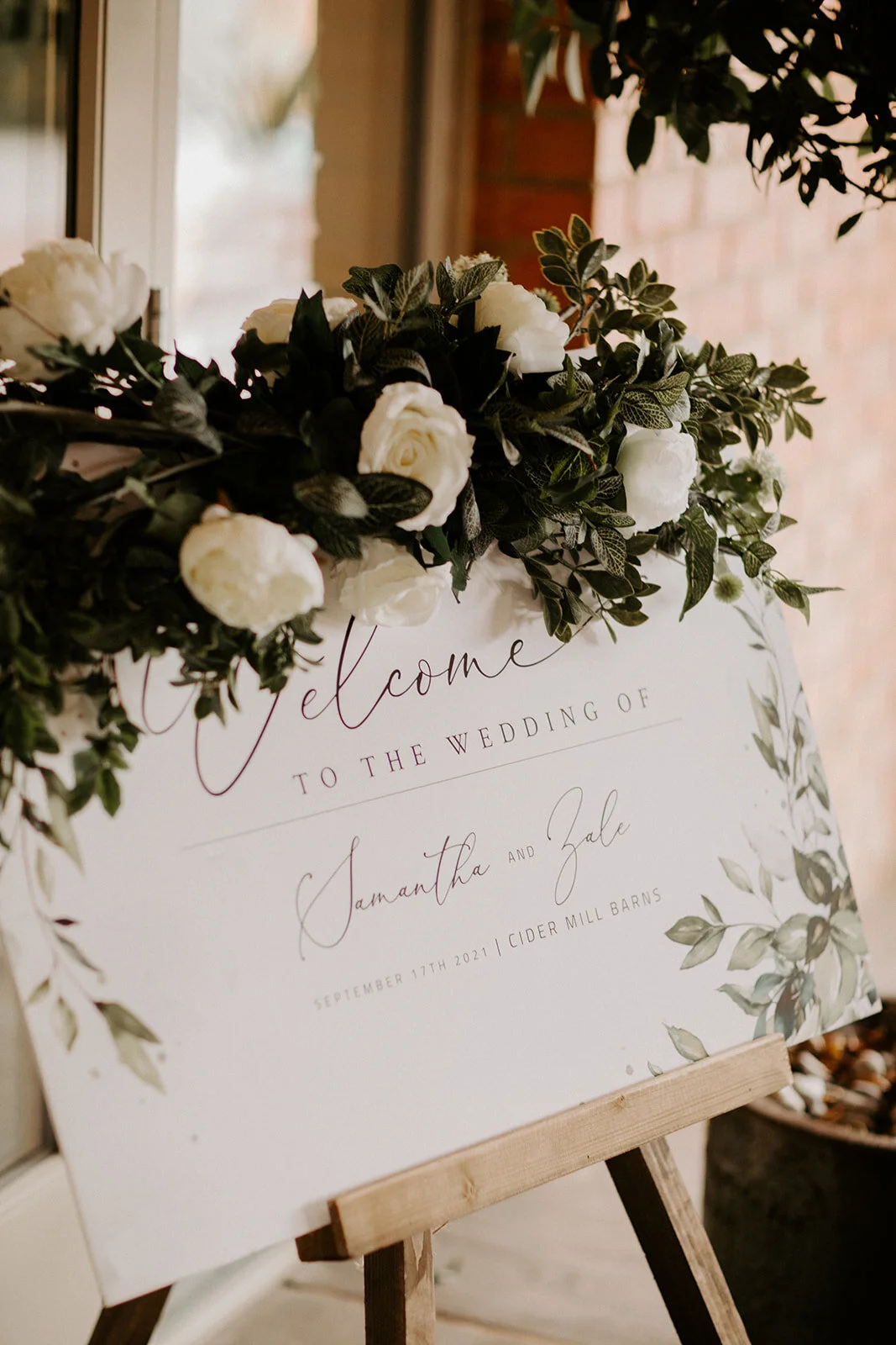 Zale-&-Sam-Wedding-Day-Preview-3.jpg