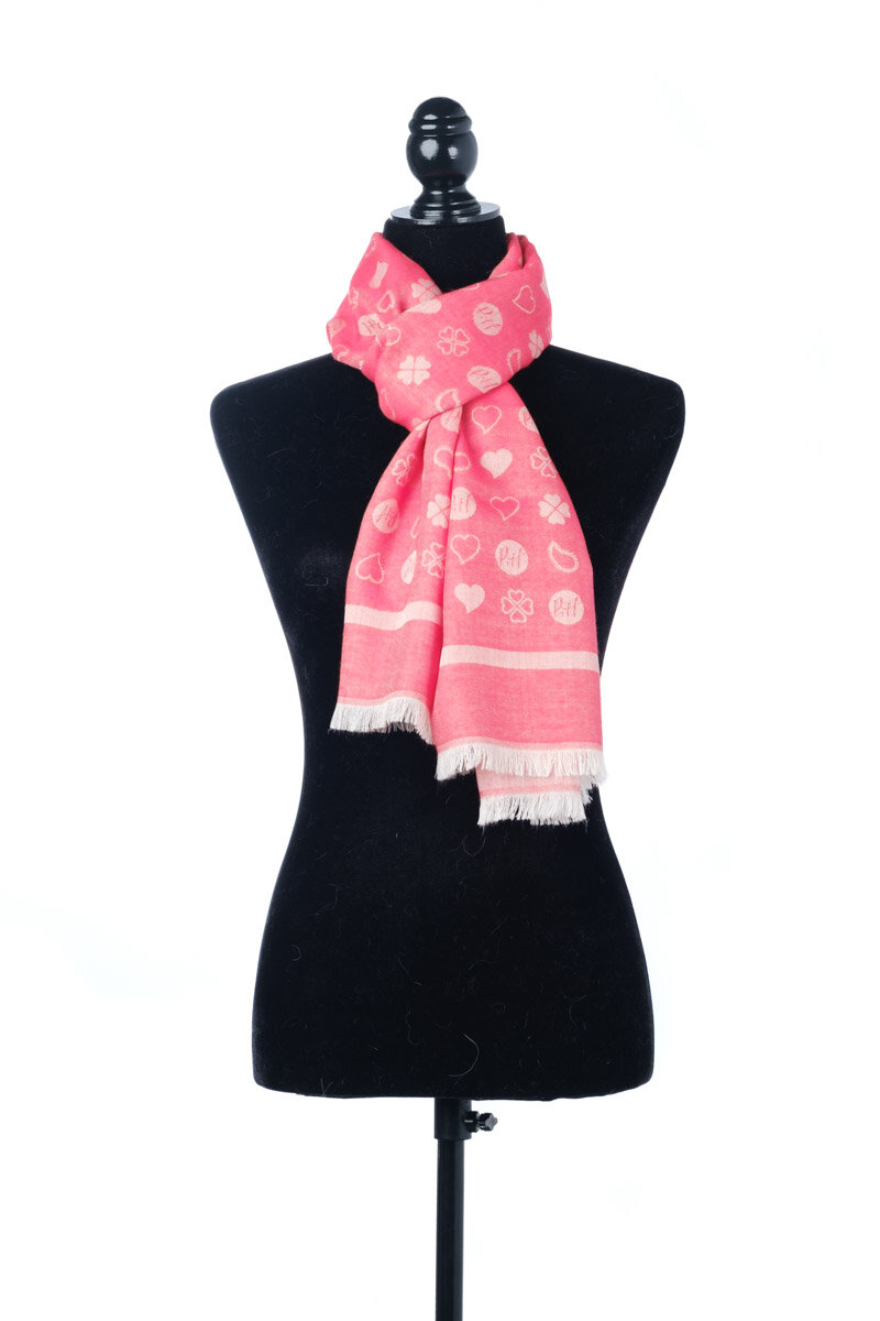 luxary-scarf-product-photo-on-white-11.jpg