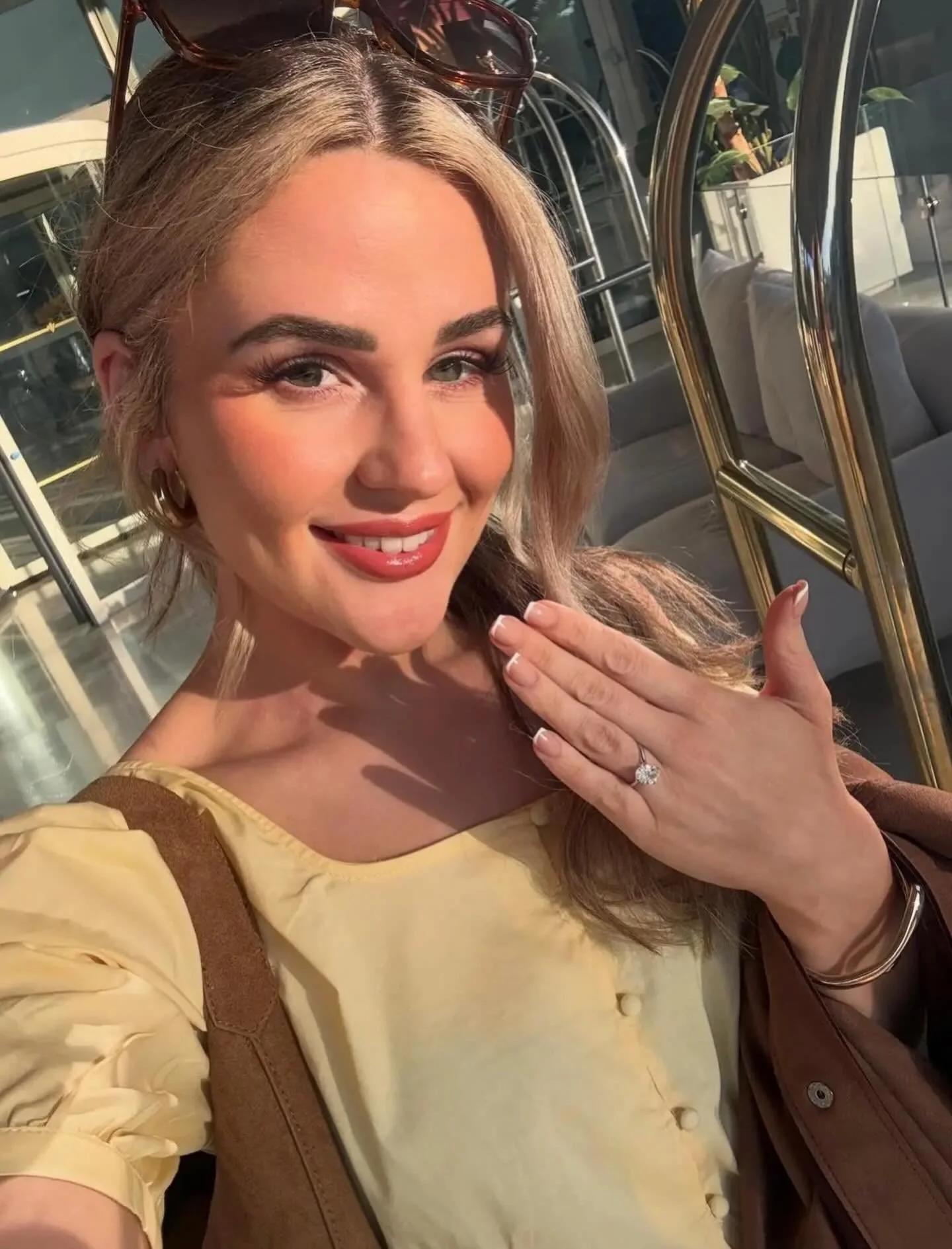 My best friend got engaged 💍 good job them nails were perfectly done 💅🏻 Congratulations to you both 👑 ❤️ can&rsquo;t wait for the big day 💒 and the hen do obvs 💃🪩