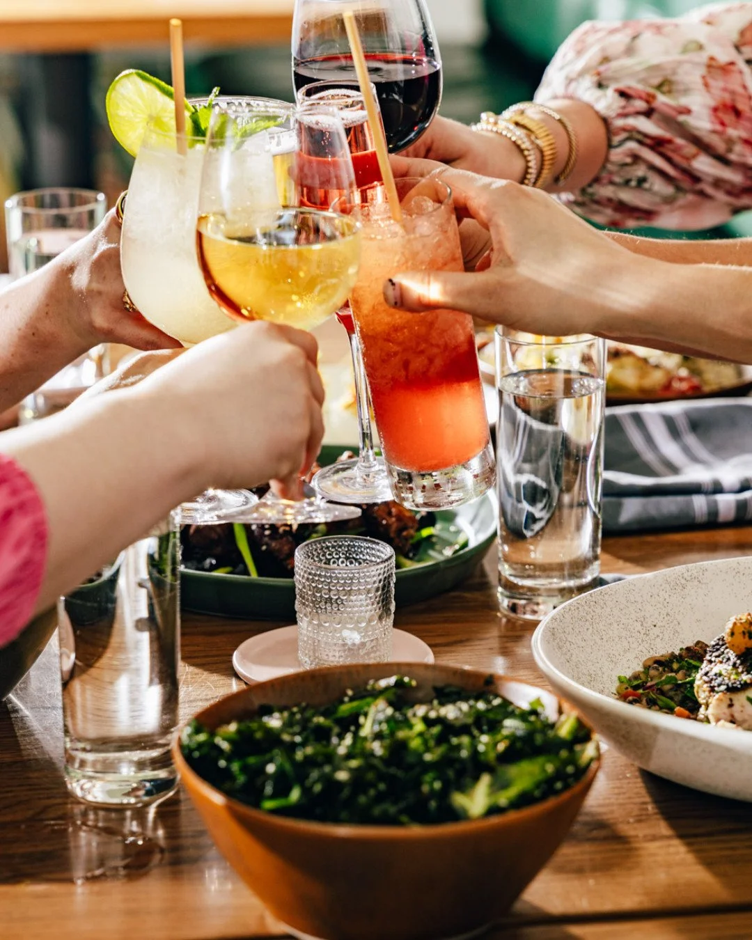 Who's coming for brunch this weekend? Peruse our brunch menu below and book your table via @Resy 🍳 

EGGS &amp; SUCH:
◽ Carolina Style Full Breakfast
◽ French Omelette
◽ Shrimp &amp; Pimento Cheese Omelette
◽ Eggs Benedict
◽ Steak &amp; Eggs
◽ Biscu