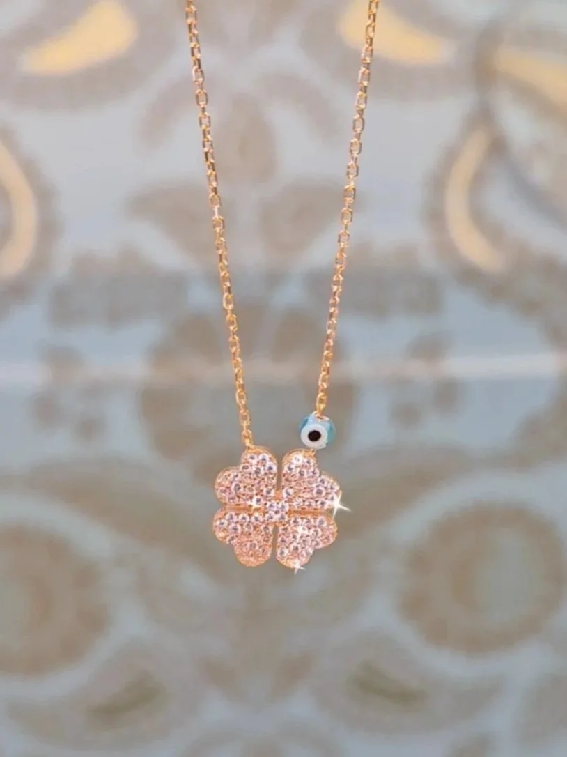 Collana quadrifoglio