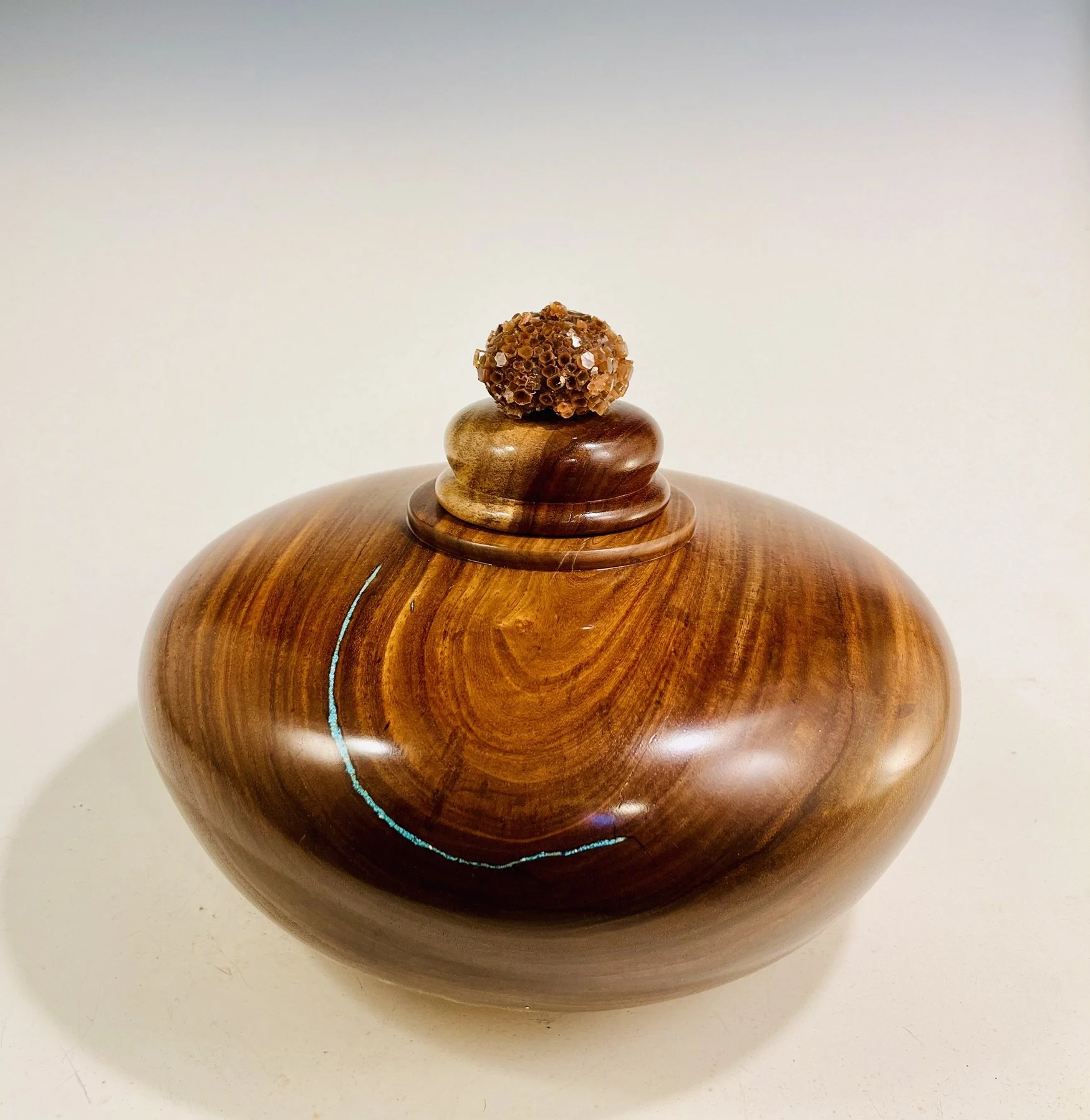 Rosewood Hollow Form/ Crudite Crystals