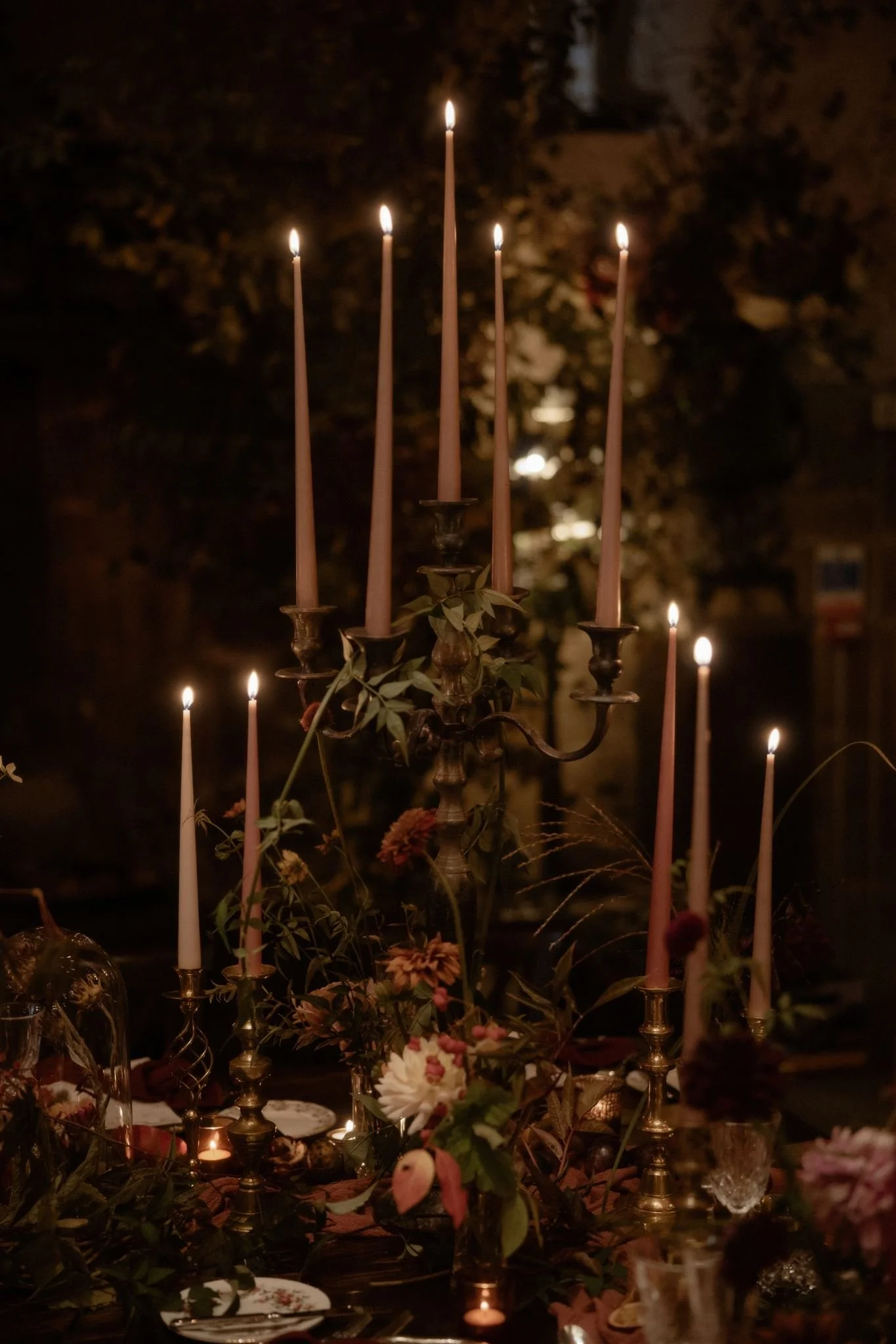 PYRUS-Botanicals-Gothic-Punk-Wedding-646_.jpg