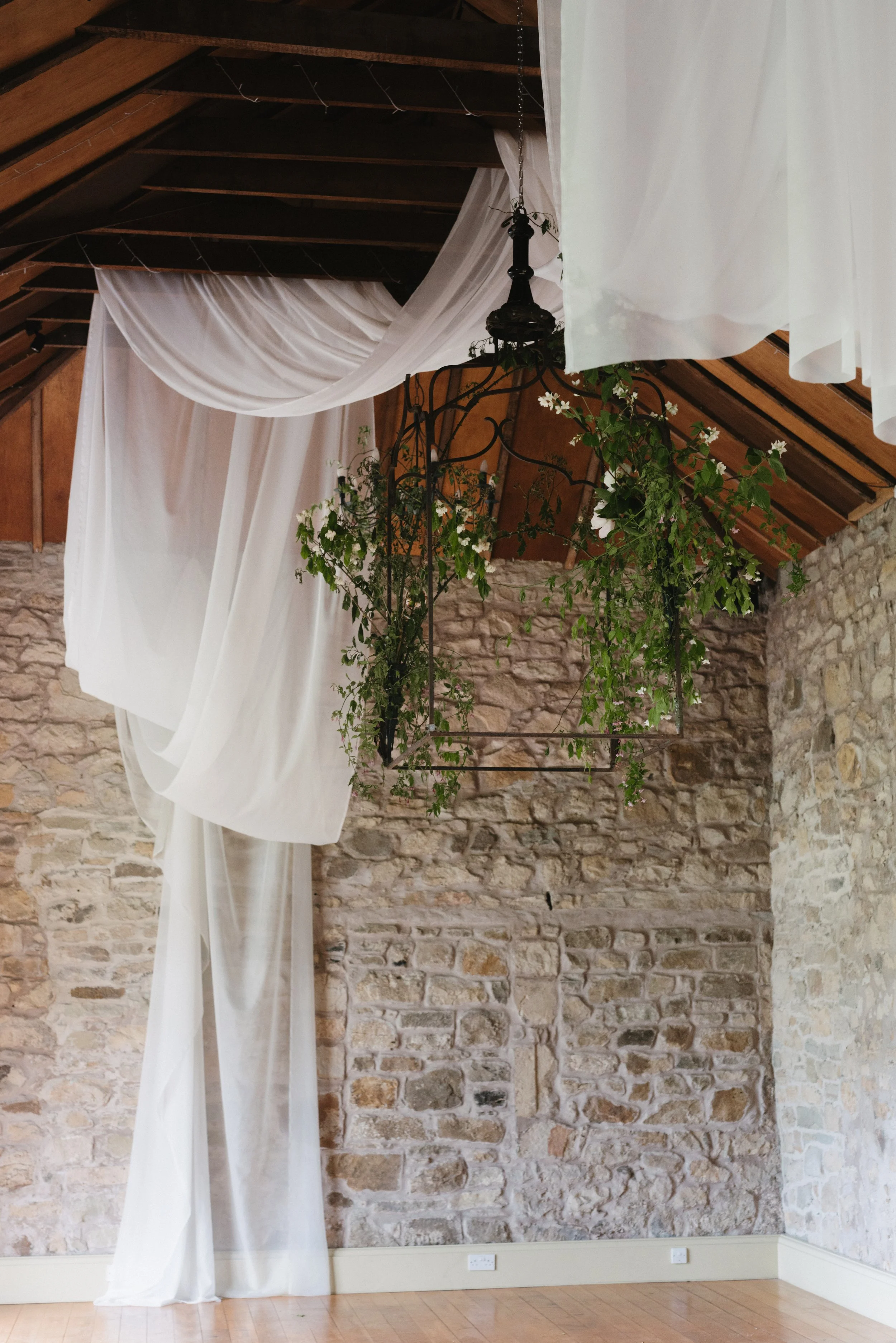 PYRUS-Botanicals-Secret-Garden-Wedding-4.jpg