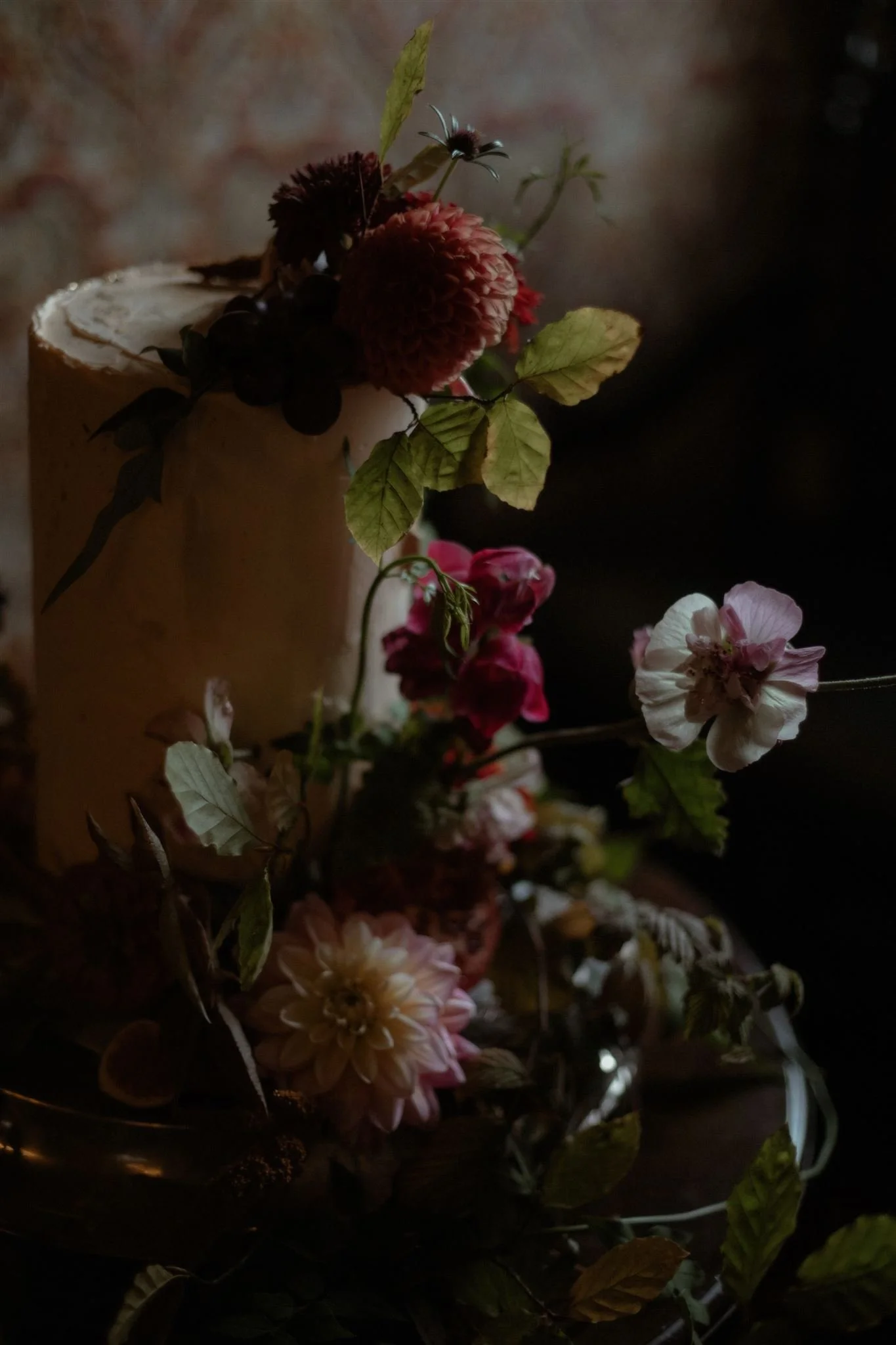 PYRUS-Botanicals-Gothic-Punk-Wedding-534_.jpg