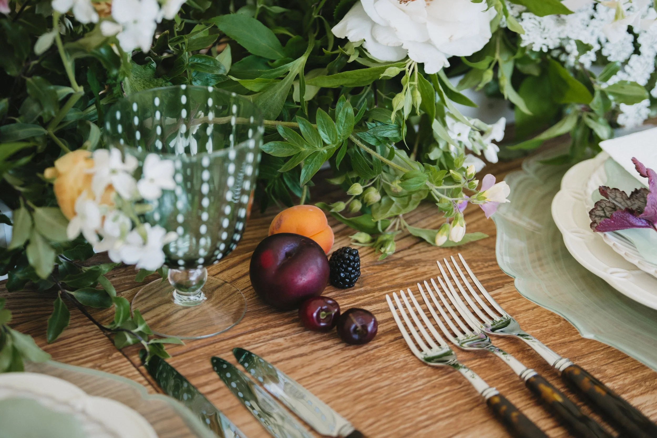 PYRUS-Botanicals-Secret-Garden-Wedding-19.jpg