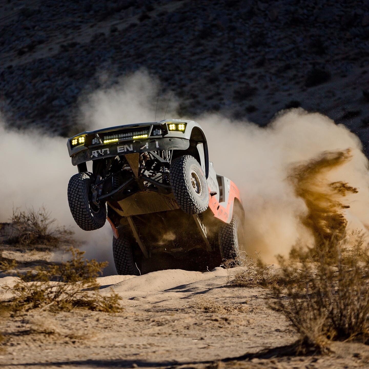 Big Monday energy. Coming into the week strong. @jeffbader_racing @oc_dan_fresh 

This was shot during the Toyo Tires Desert Challenge at @ultra4racing King of the Hammers! #trophytruck #KOH
