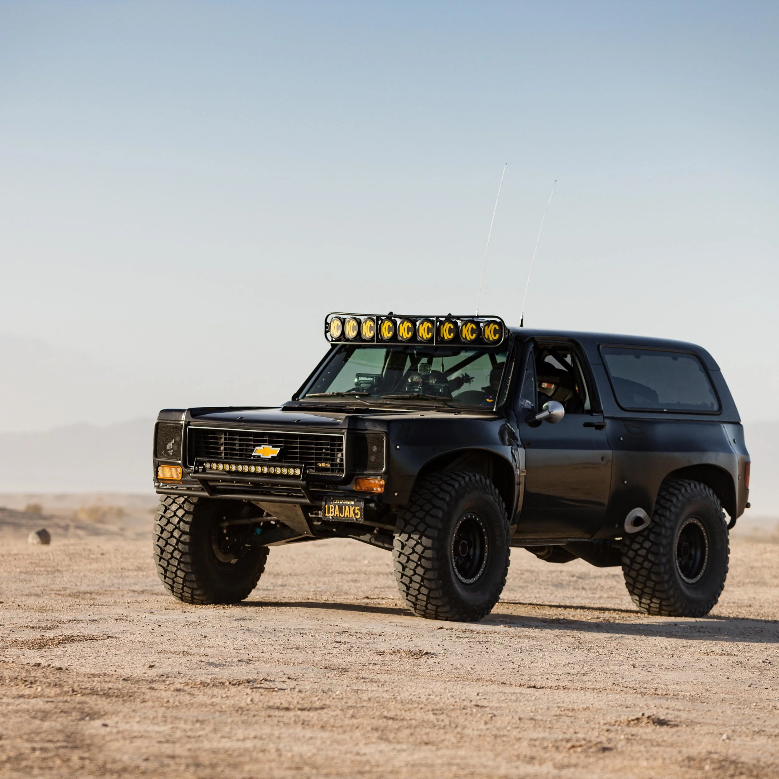 Seeing  old photos of @1_baja_k5 Blazer prerunner reminds me of how bad @chevrolet fumbled the Blazer 🥀🙂&zwj;↕️