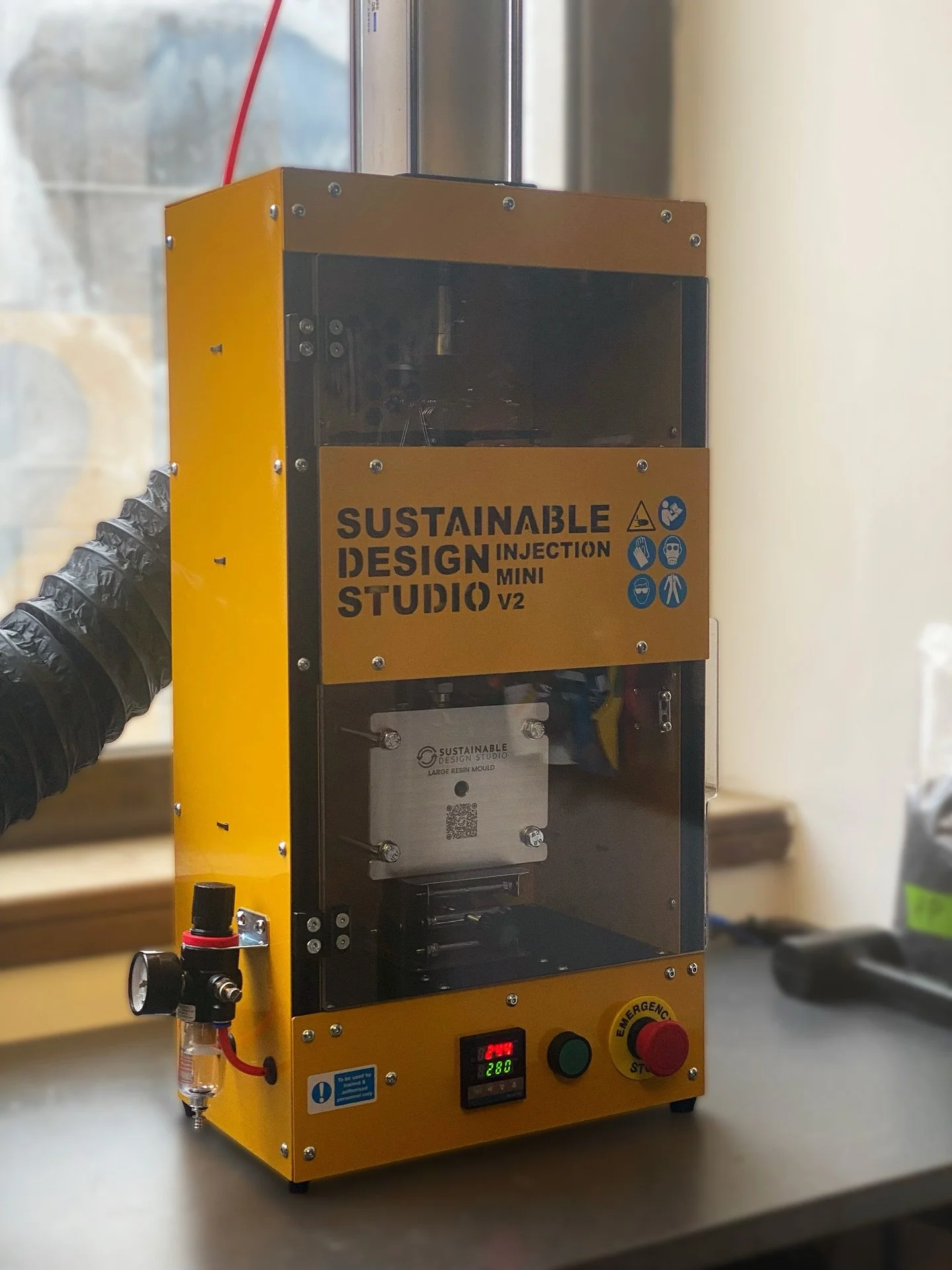 Introducing the latest addition to our rapid prototyping and modelmaking facilities - the Injection Mini V2 - a desktop injection moulding machine enabling us to prototype sample parts with the correct manufacturing technique and materials closing th