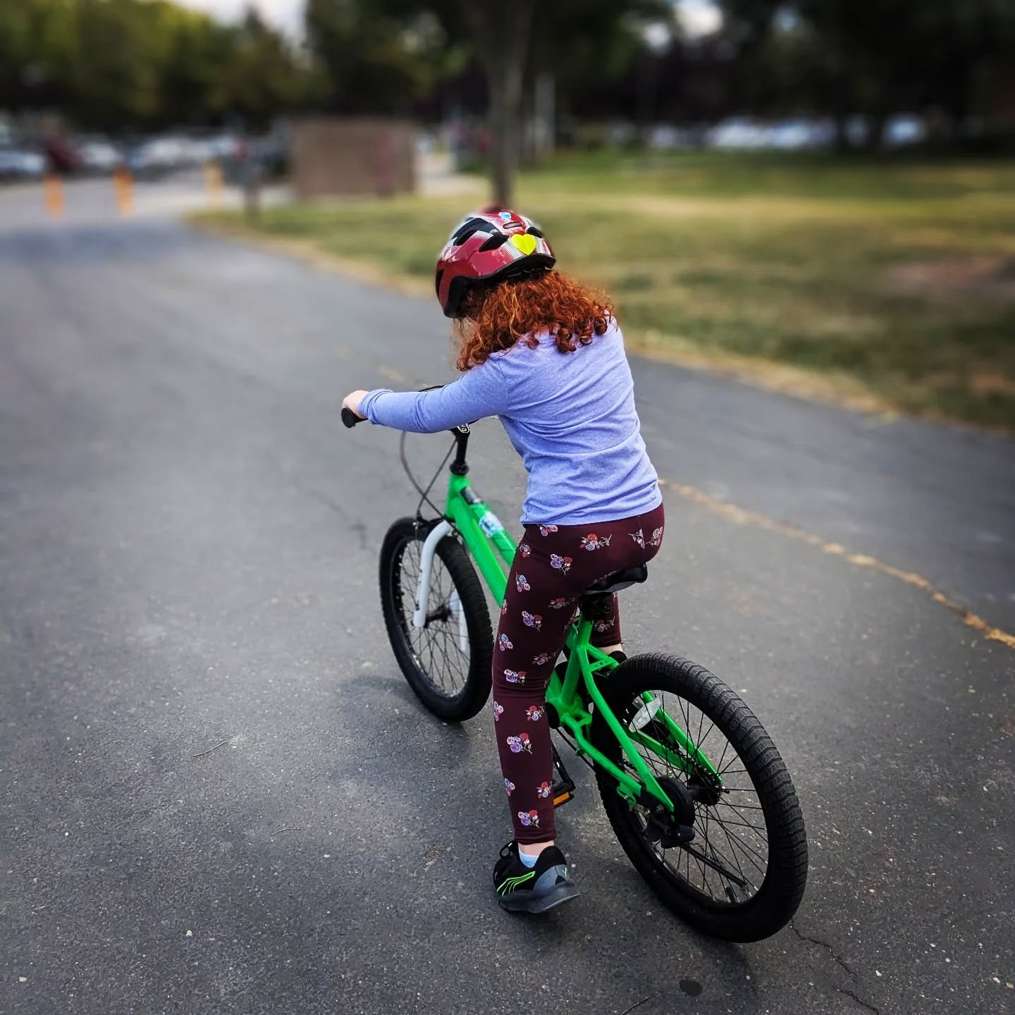Persistence ! 
.
Enjoyed working with this new learner ! 
.
Contact us for private bike lessons (new learners) or private bike -with-confidence lessons (those who can ride but want to gain confidence riding in the street or on the trails). 
.
All age