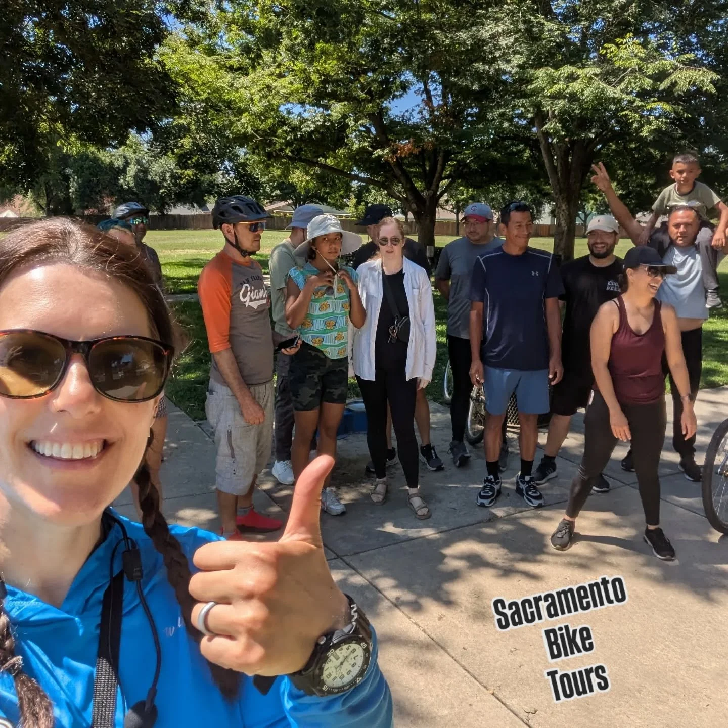 These cool people took a break from the dance floor and hit the bike trail this weekend 🚴&zwj;♀️☀️ 
.
We cruised just under 7 miles along the American River Parkway &mdash; first time exploring it for some!
.
Thank you to Luis for serving as the vol
