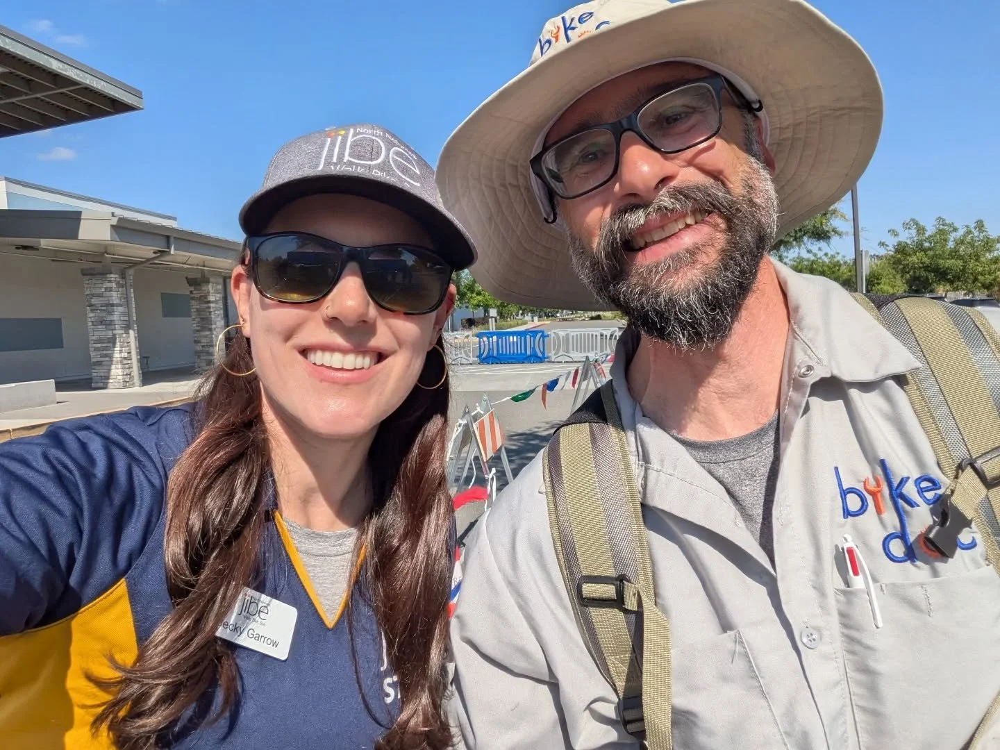 My favorite day of the whole year - manning the pump track station at Jibe's Kids Bike Party!&nbsp;
.
Bike Doc, blender bikes, helmet decorating, races, discounted helmet and bike pumps for sale, pump track stations - it's all there and kids of all a