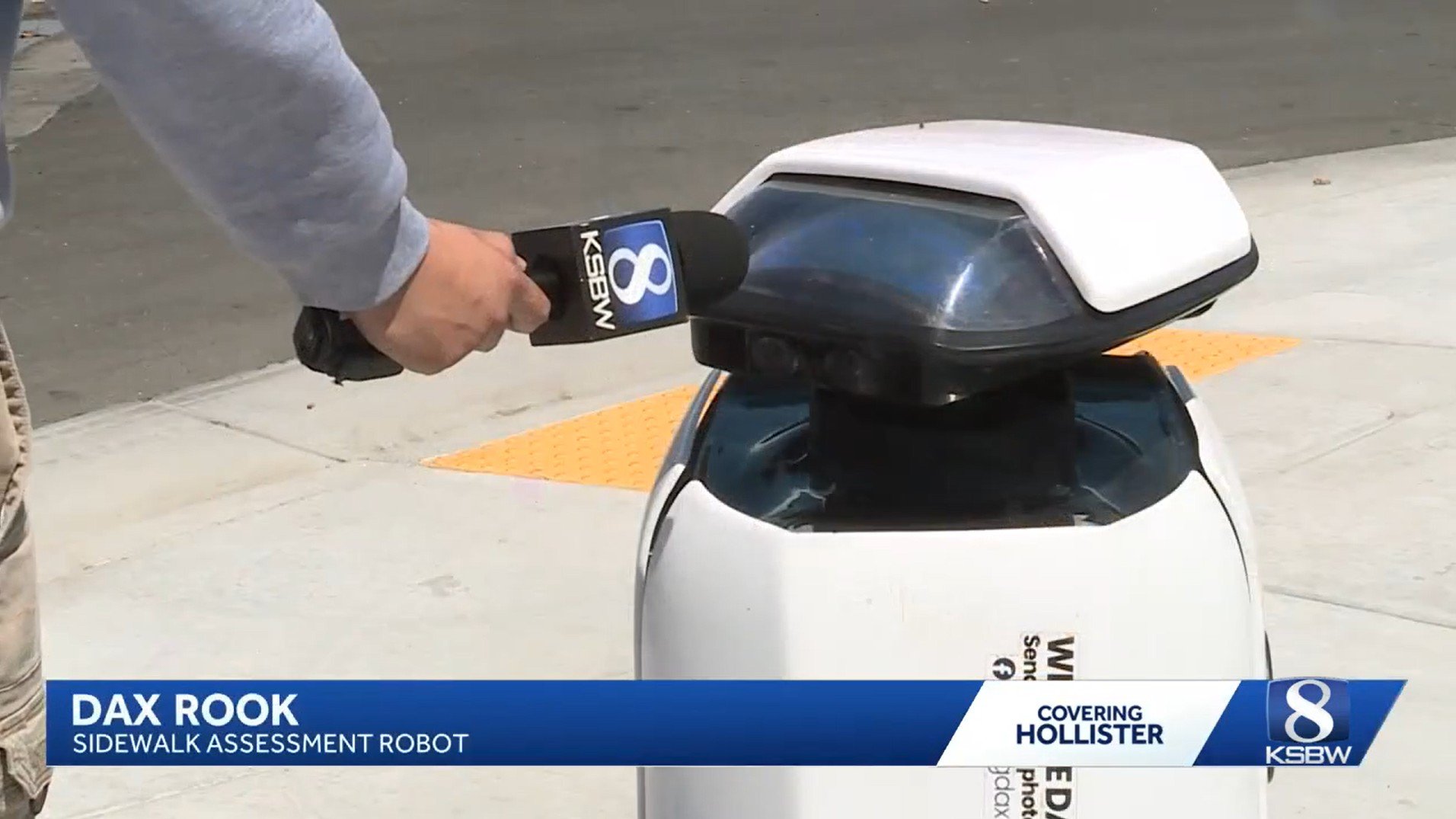 A California city deploys sidewalk robot to assess accessibility