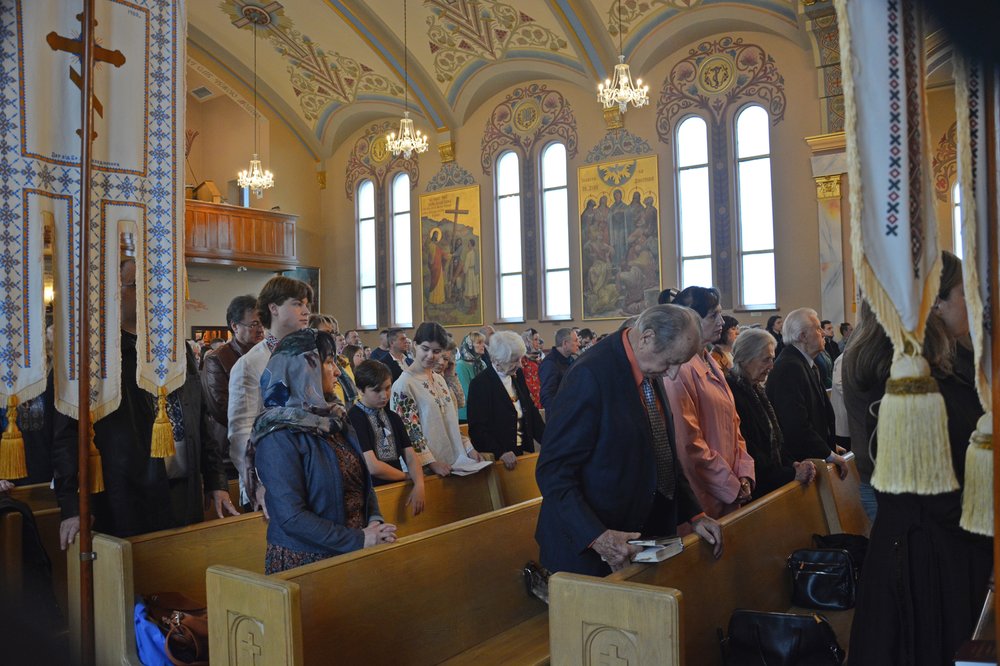 SVCT-cathedral-palm-sunday-2024-full-church-side.jpg