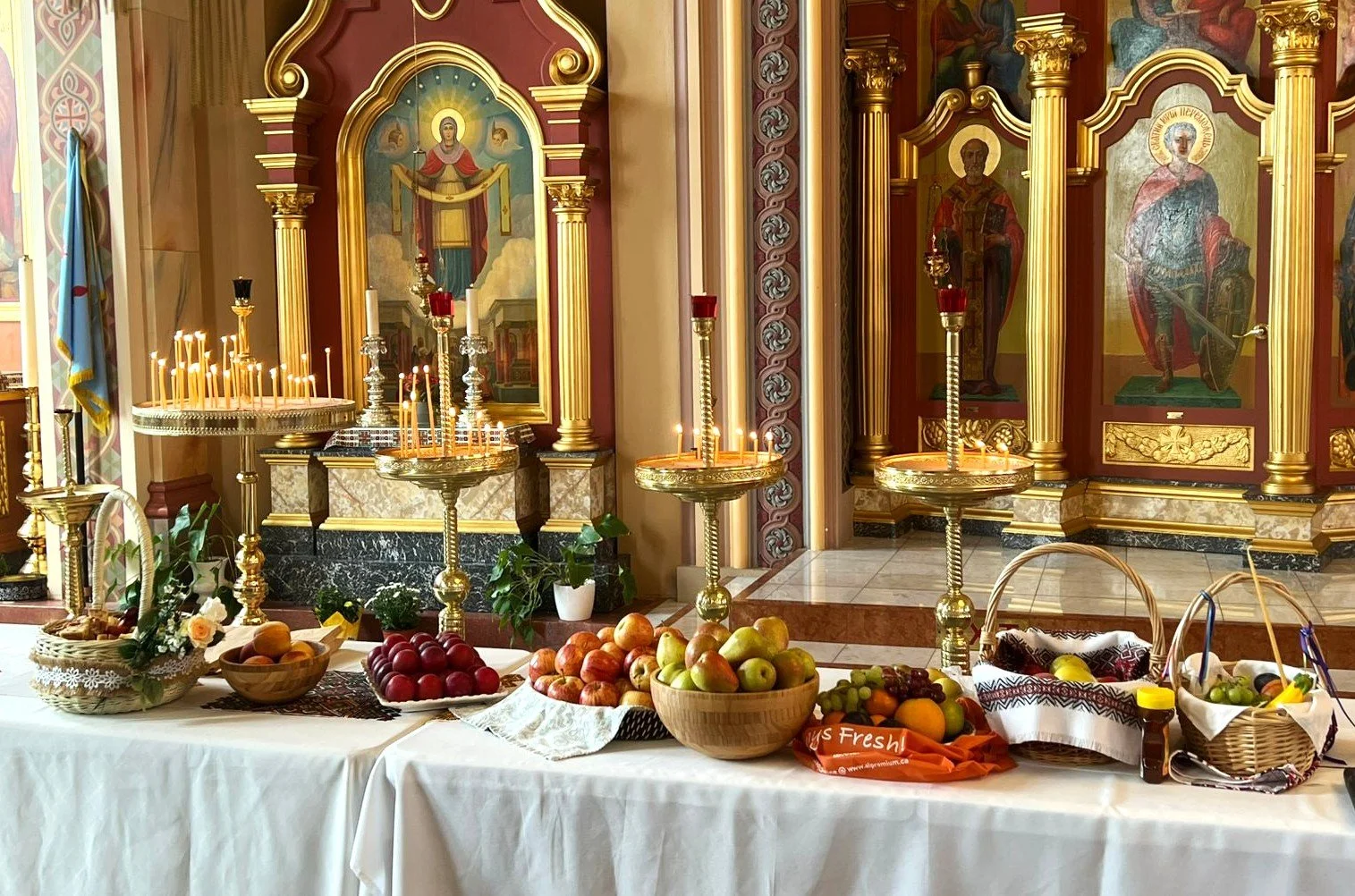 Blessing of fruit at the Cathedral (Photos) — St. Volodymyr Cathedral ...