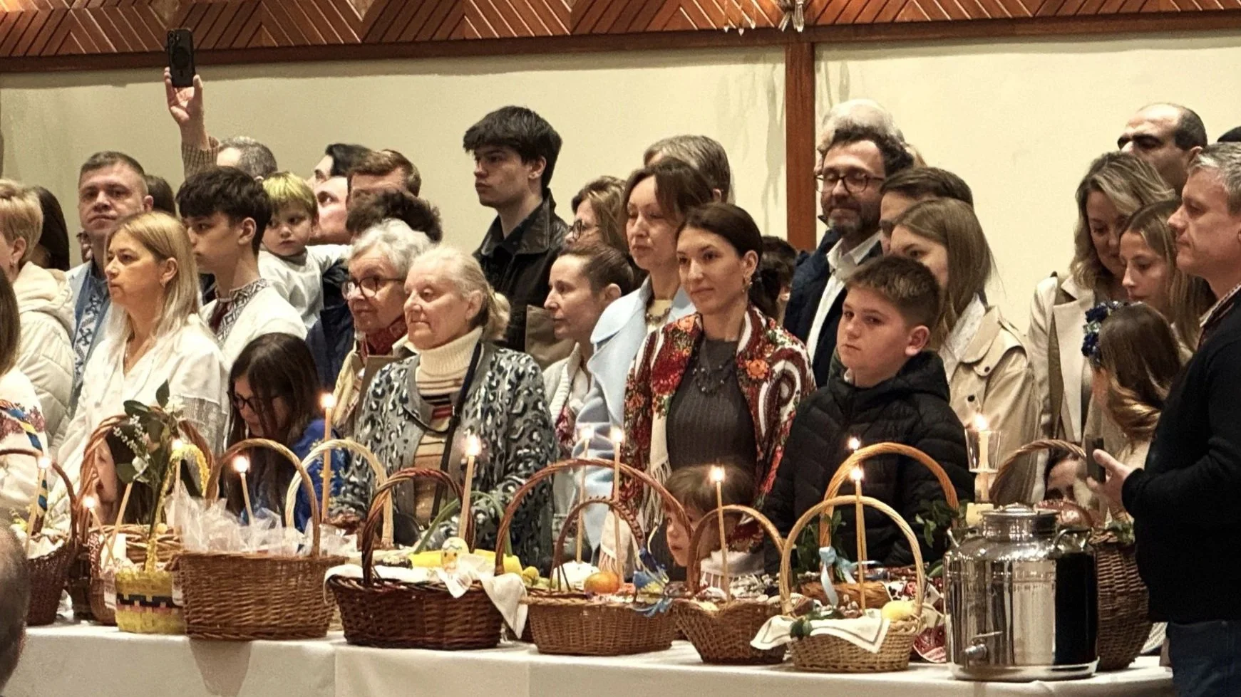 The Glorious Feast of Easter at the Chapel (Photos)