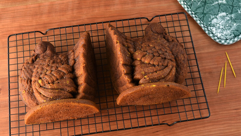 Thanksgiving Traditions: Recipe for Baking a delicious (Turkey-Shaped)  Pumpkin Cake — Mary DiSomma