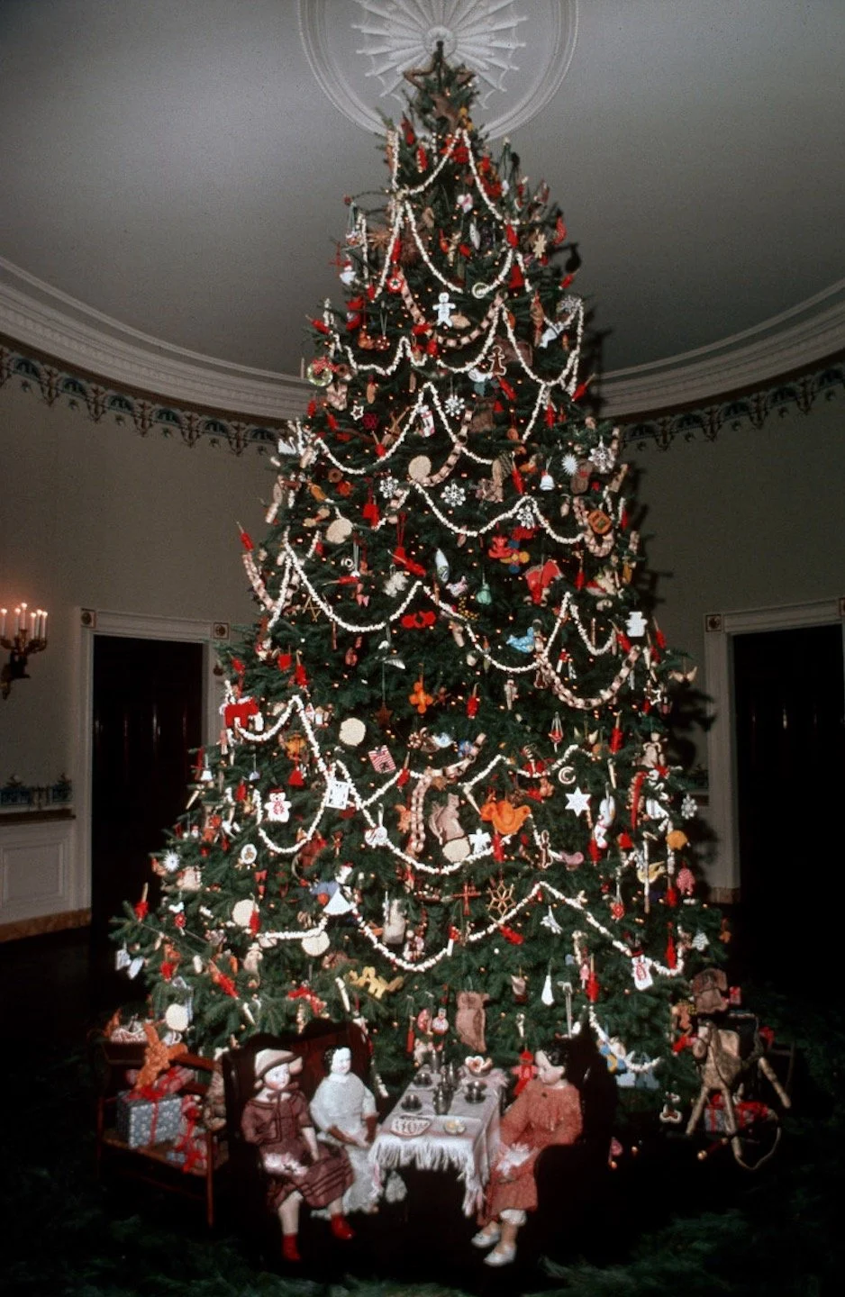 Betty Ford Era, 1975
