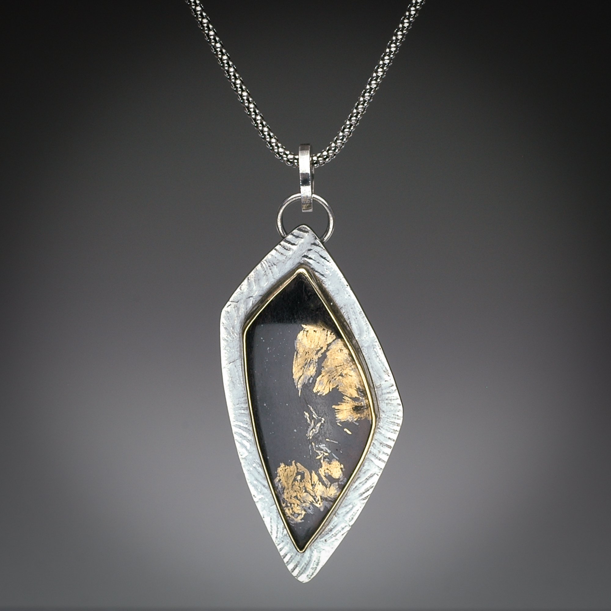 magnetite jade 24k hanging.jpg