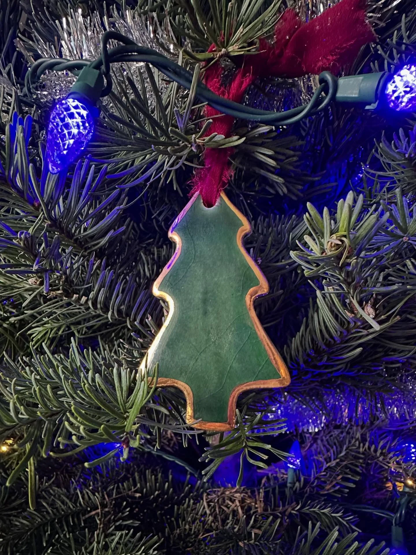 Ho Ho Ho, Happy Holidays! We are gonna take a break before the mad dash week leading to New Years. Kelnero will be closed Christmas Eve and Christmas Day. 

However, starting Friday and through the rest of the year we are gonna party! Champagne, cavi