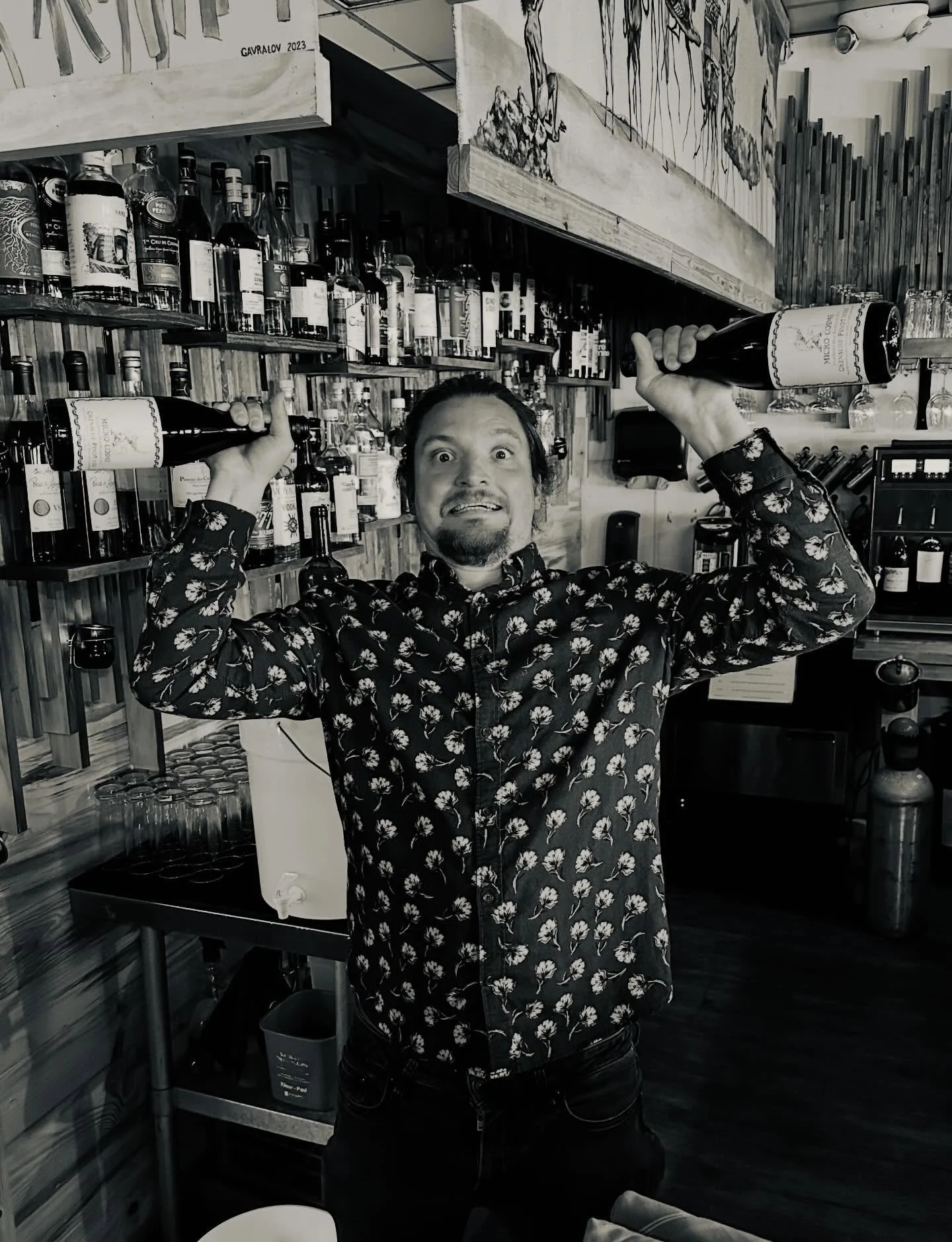 Cocktail classes are back!!! Sign up now to hone your skills and learn some tricks