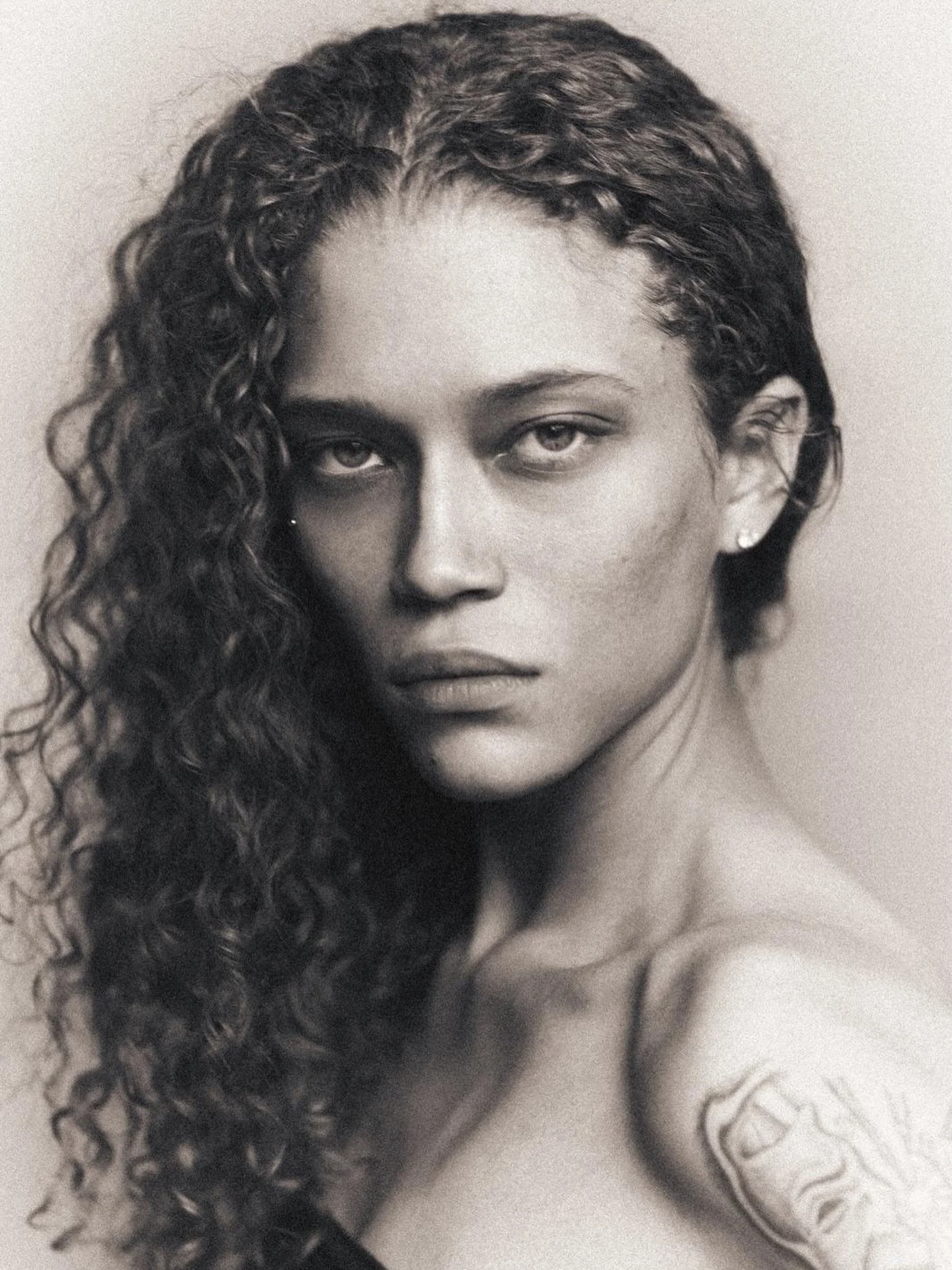 @zaryahashanti x @alessioalbi