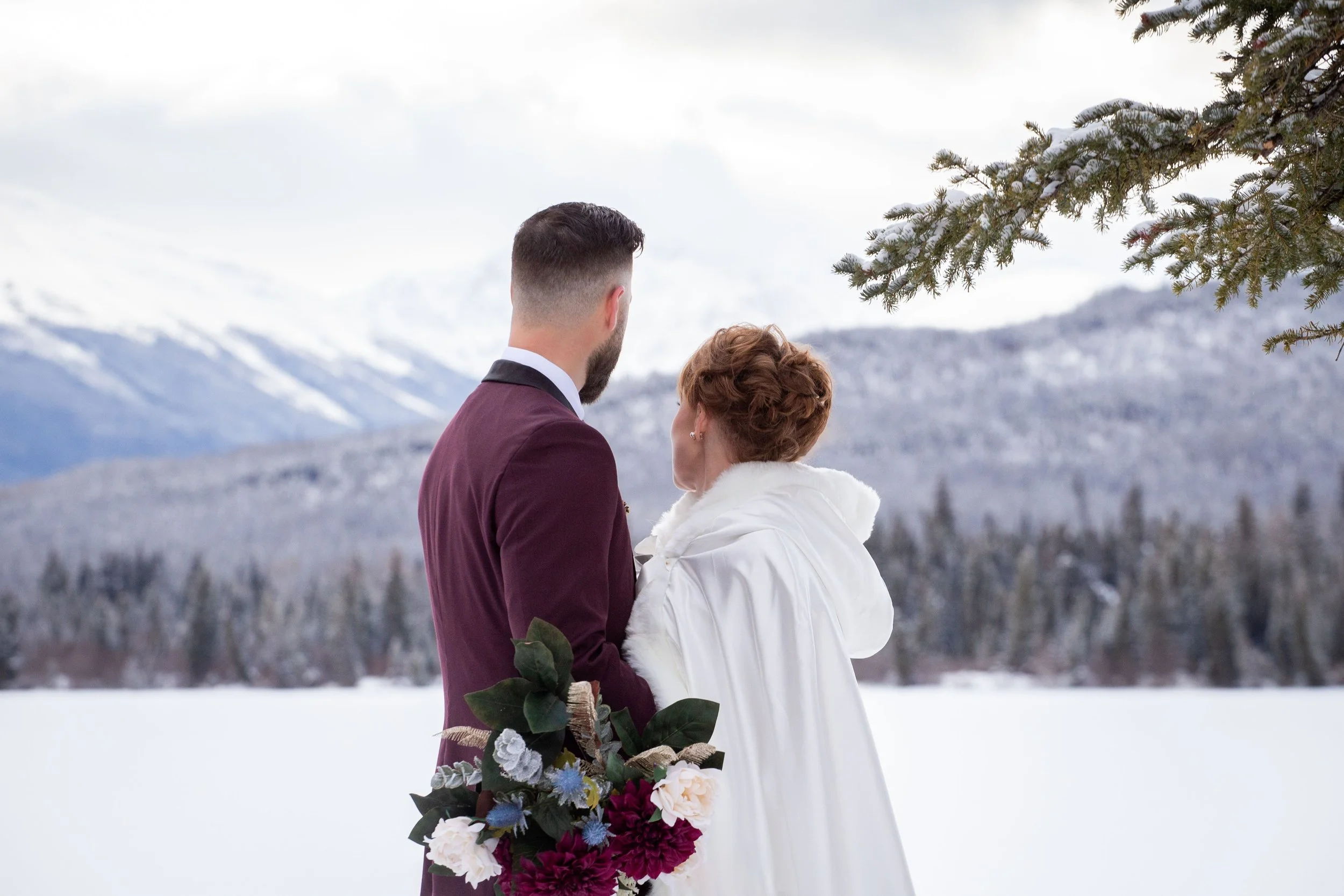 Winter Wedding Jasper 1.jpg