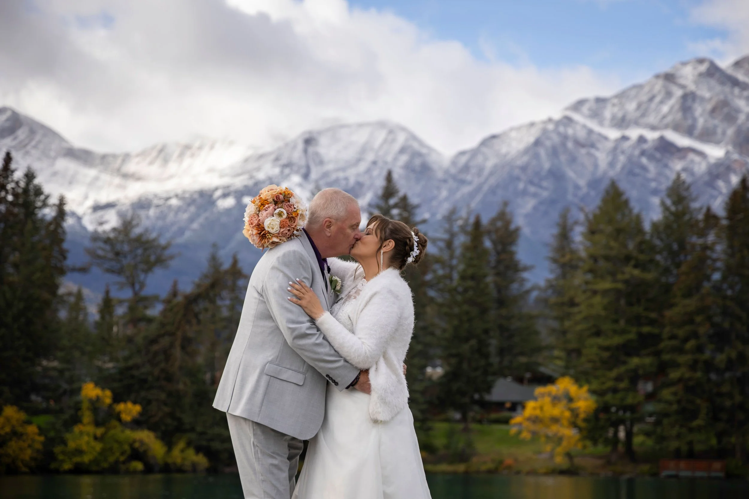 Jasper Park Lodge Elopement.jpg