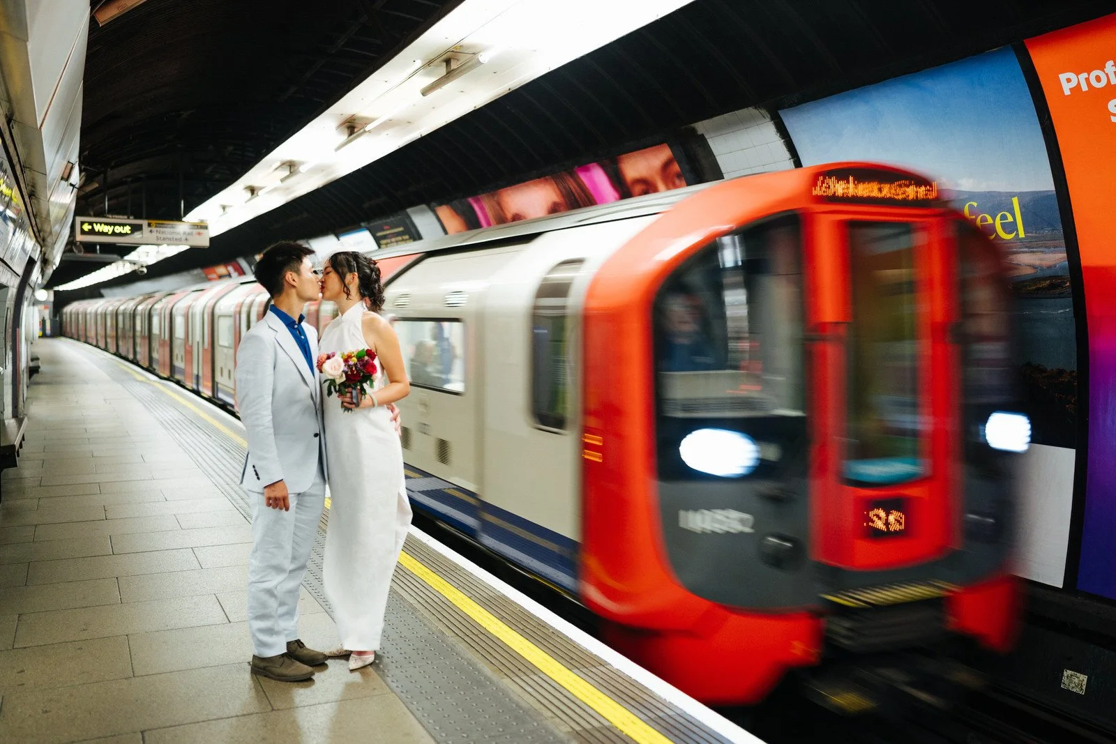 Walthamstow Wetlands wedding - Amanda&Raynold
