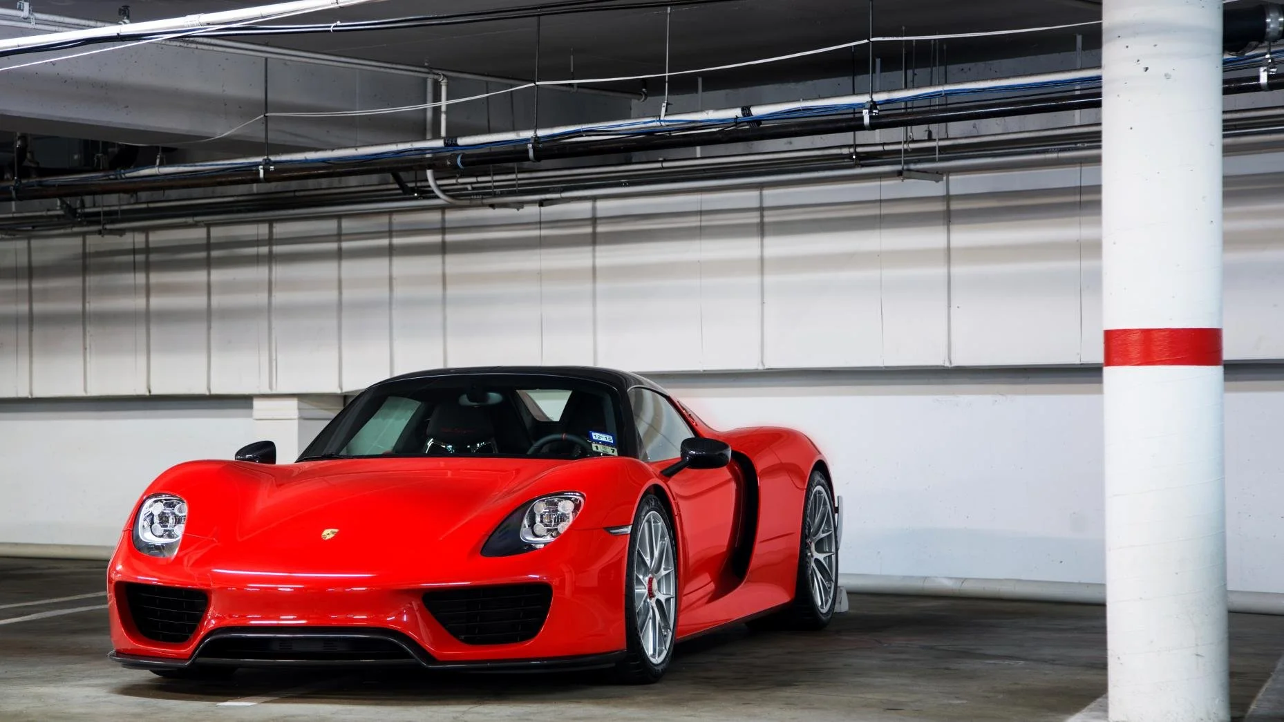 Porshce Carra Gt.jpg