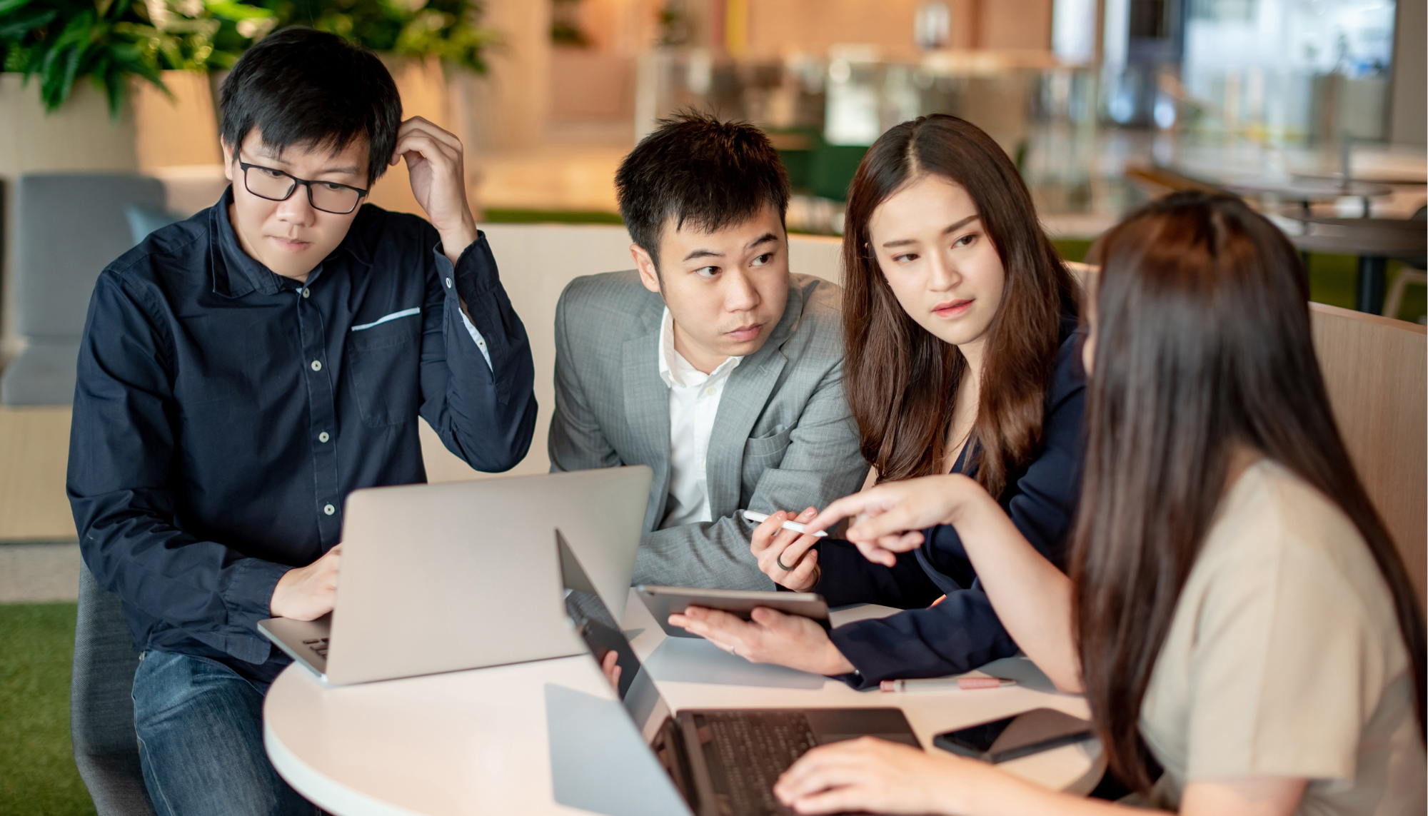 5 Core Communication Skills That Drive Success in the Workplace