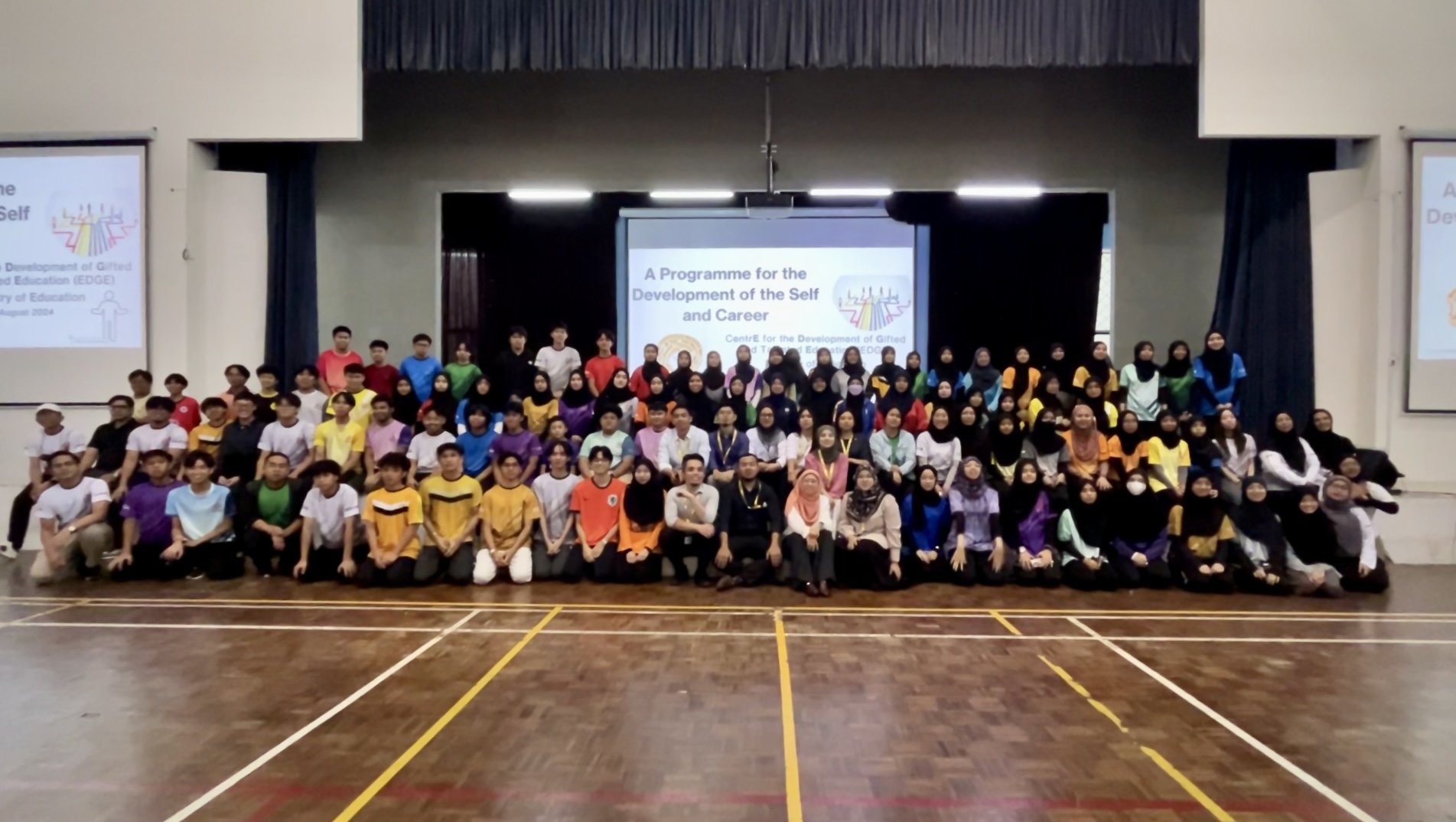 Sharpening Minds: Critical Thinking and Communication Training for MOE EDGE Students