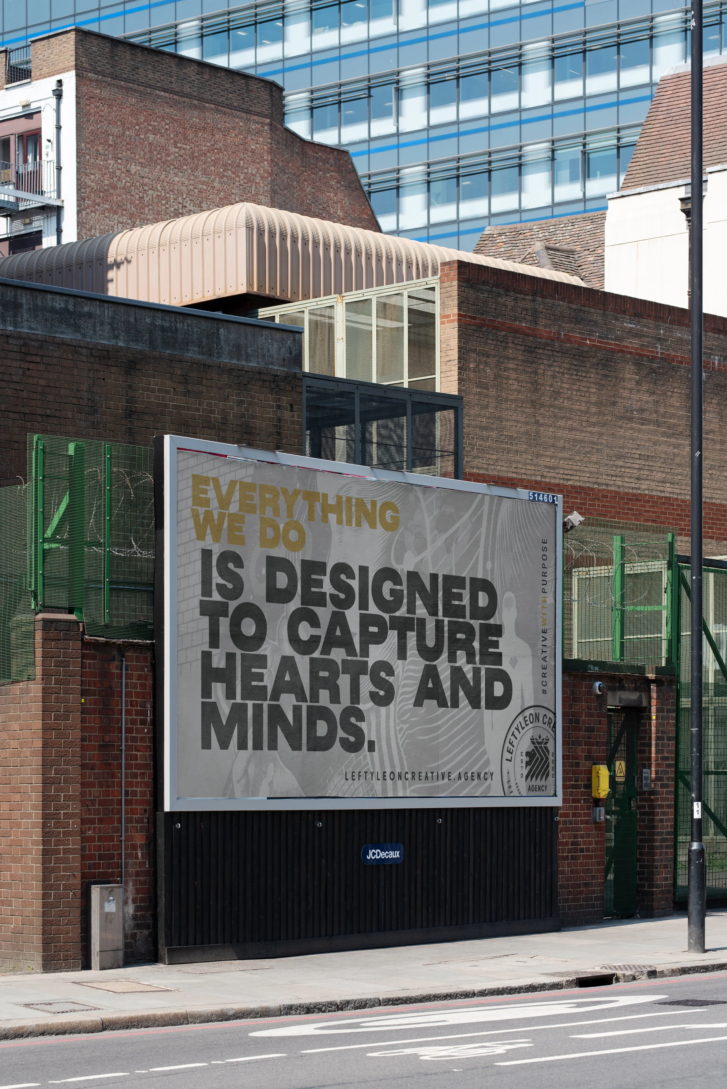 232_billboard_urban_poster_mockup.jpg