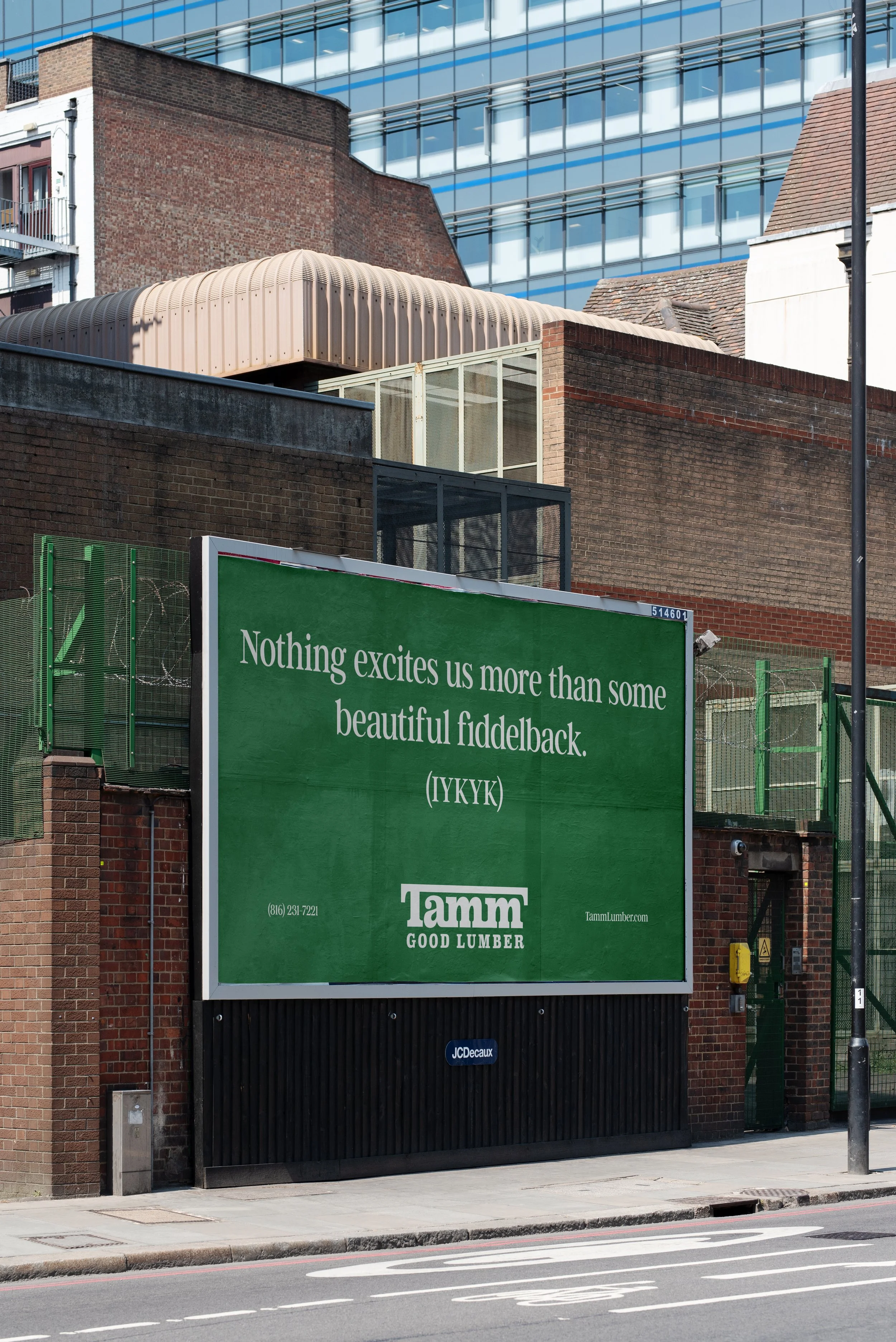 232_billboard_urban_poster_mockup.jpg