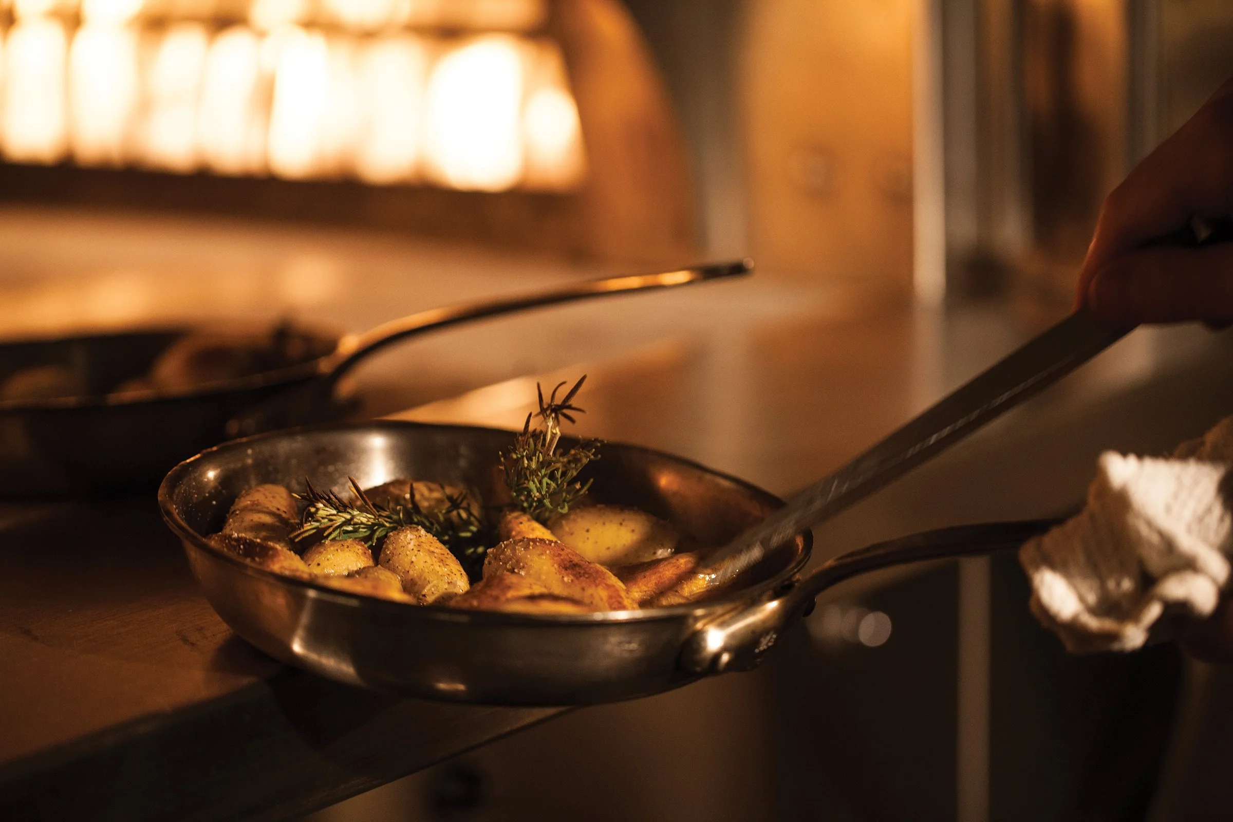 tchs_chefinkitchen_0323.jpg
