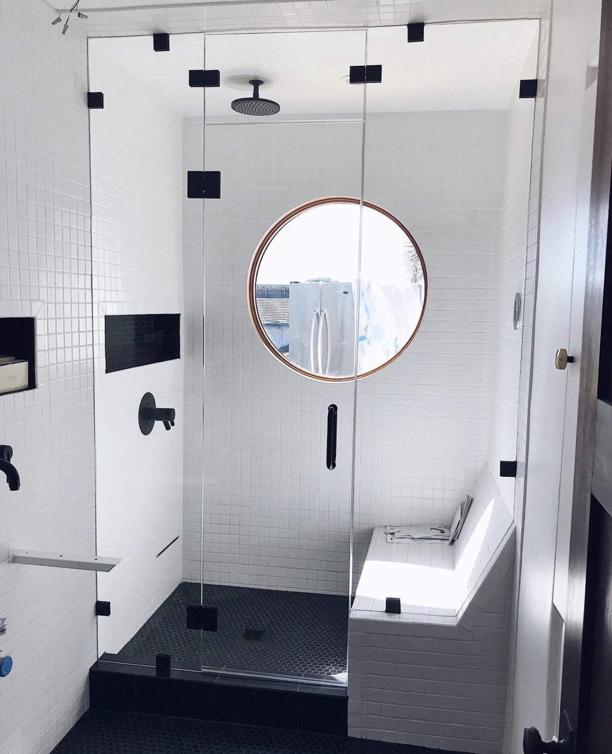 What You Should Know about Modern In-Line Shower Enclosures - ABC Glass &  Mirror