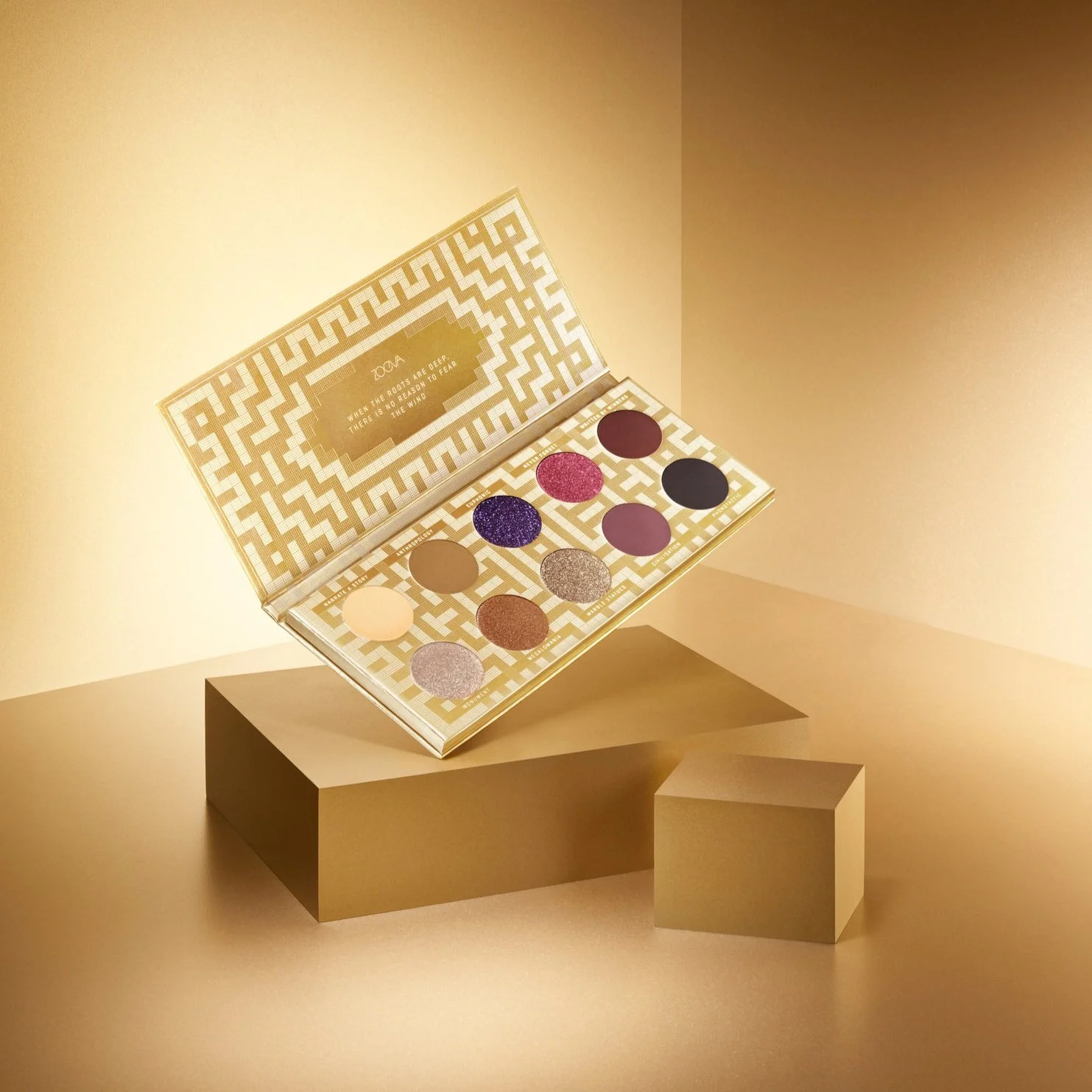 ZOEVA_Heritage_Collection_Eyeshadow_Palette_smaller.jpg