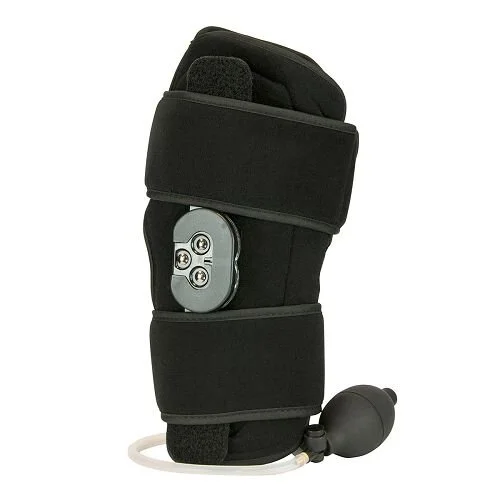 Ortho8 Cryo Knee Brace3.jpeg