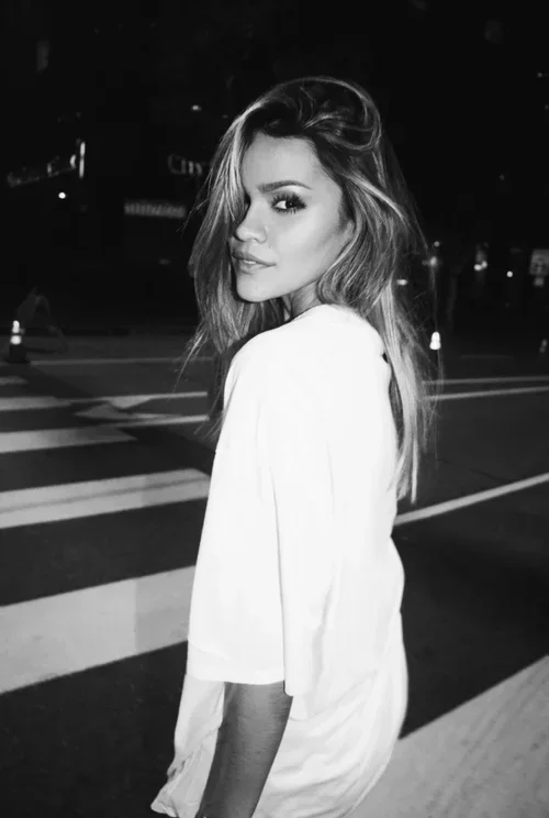 0E7CBB90.webp