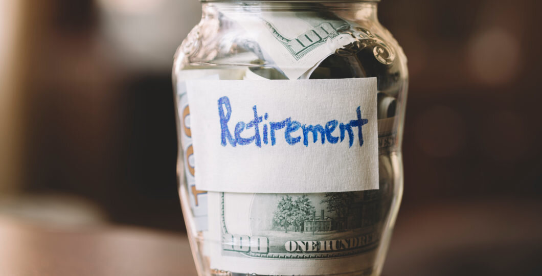 Traditional and Roth IRA’s – How they work and why you should contribute to one!
