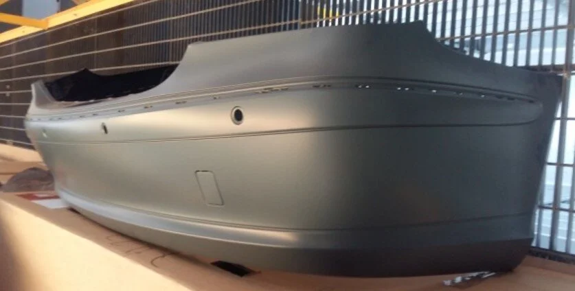 Mercedes-Benz-Bumper trasero para Clase E