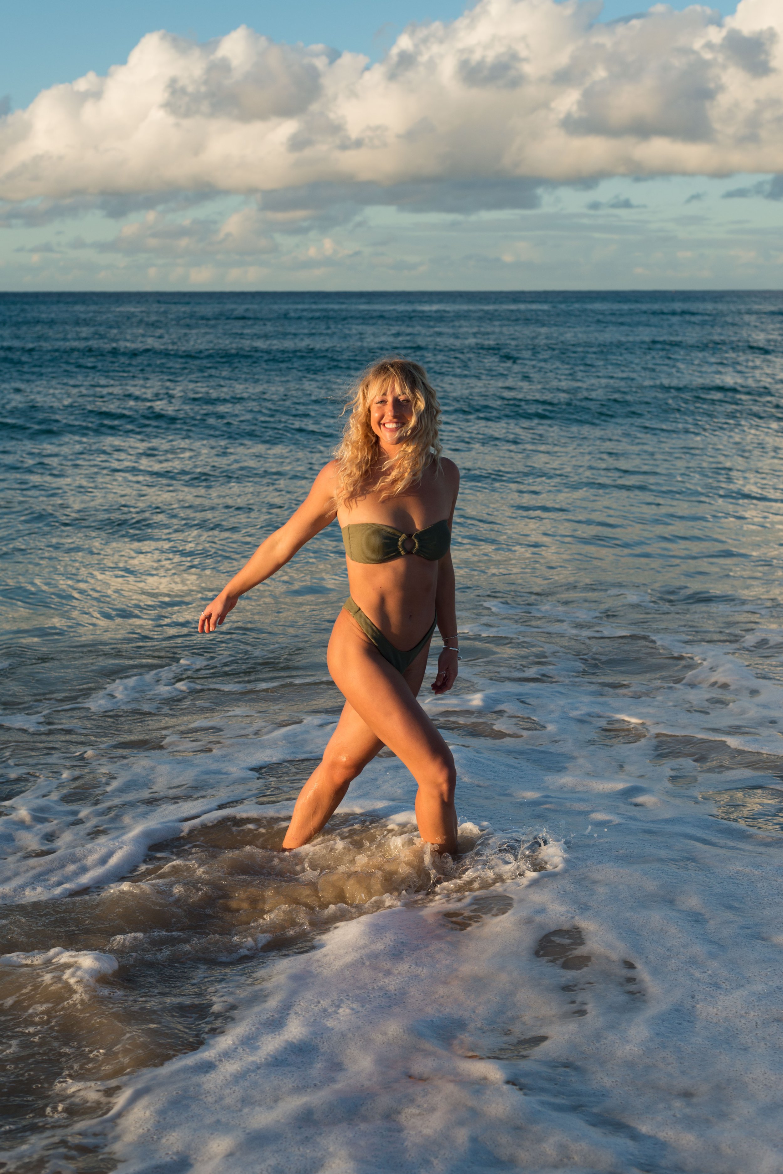 Gold Coast lifestyle photographer Camila Serejo during an outdoor brand photoshoot.