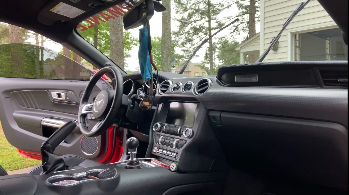 Interior.jpg