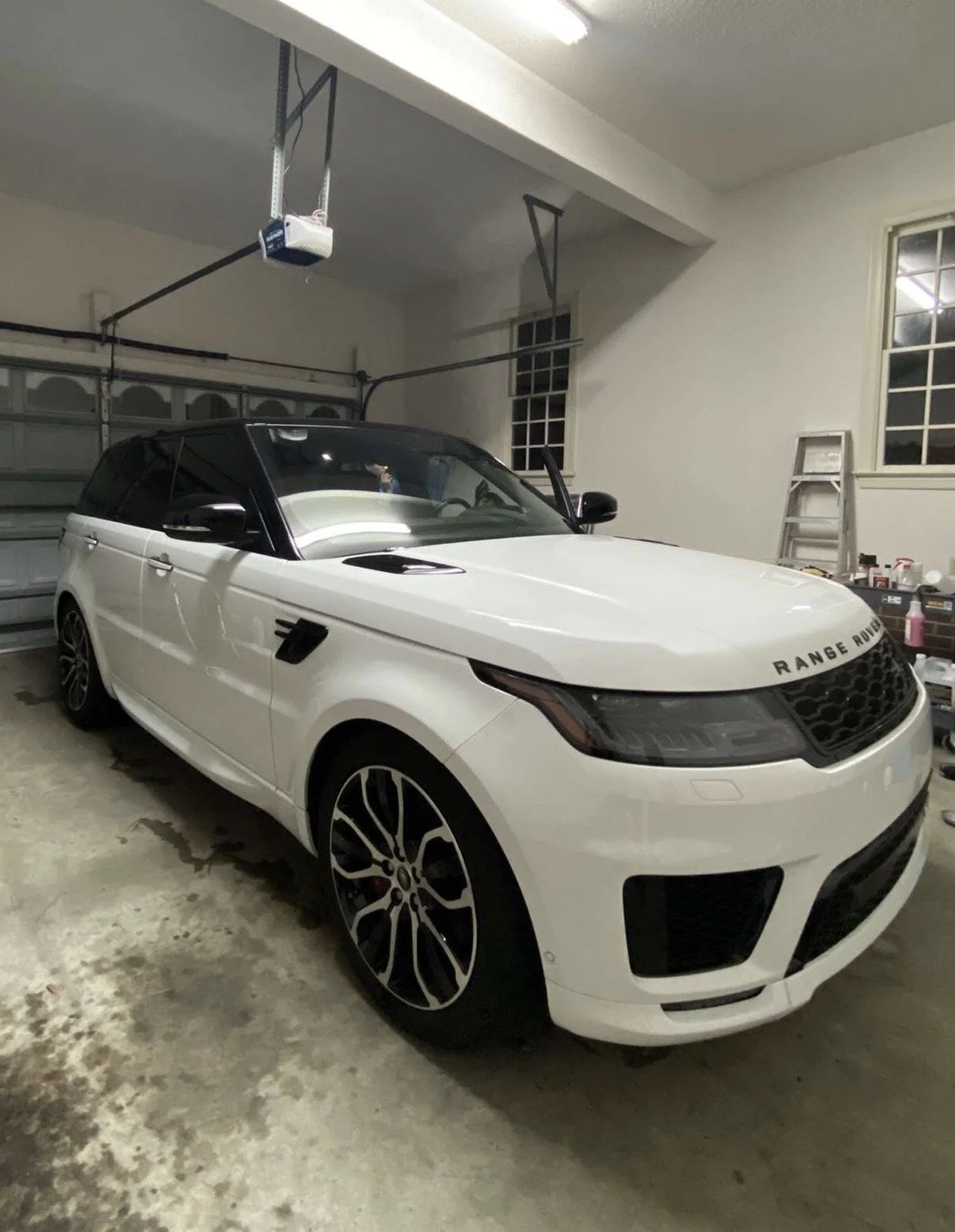 Range Rover.JPG